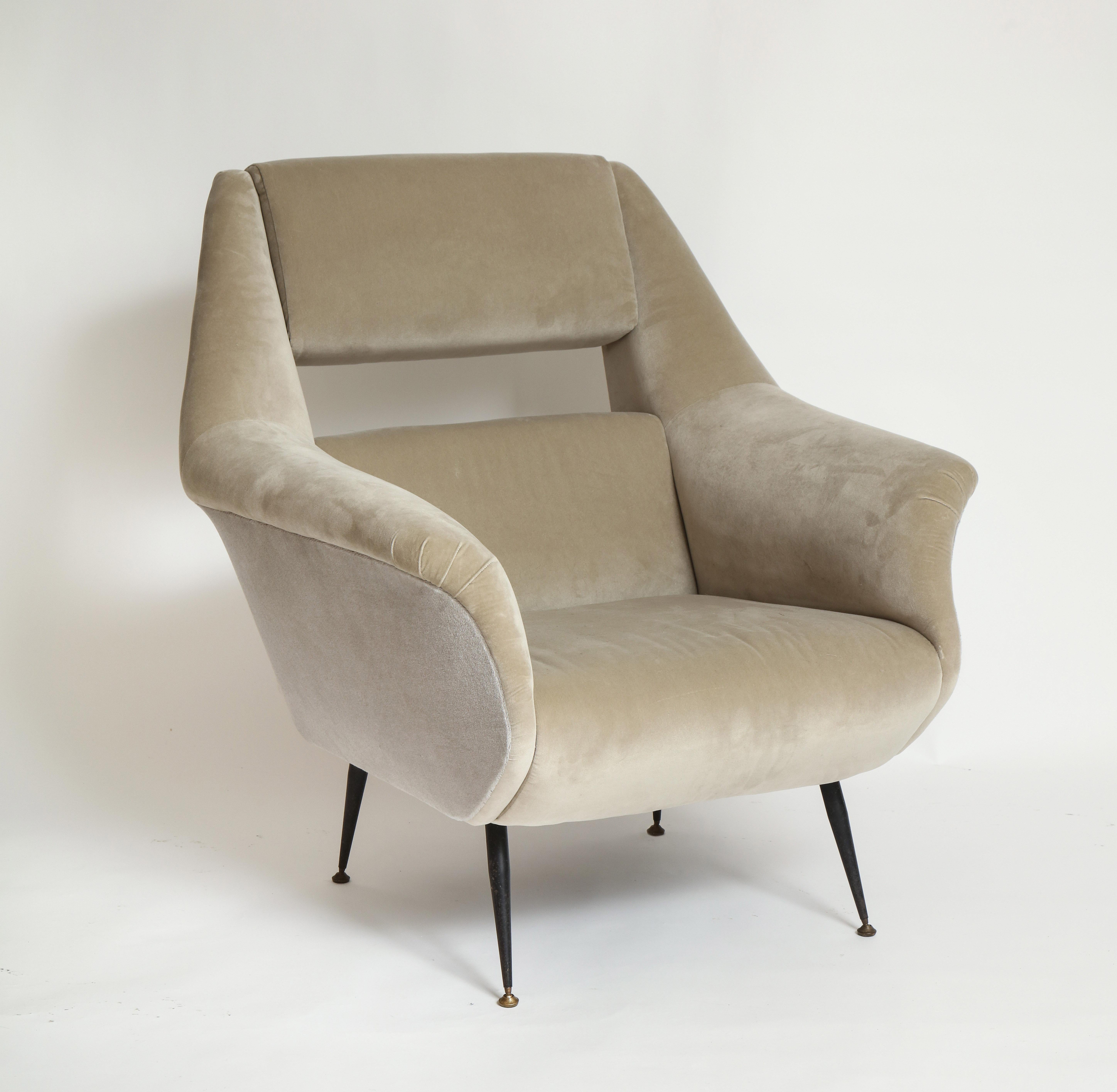 Mid-Century Modern Gigi Radice, Minotti Grey Velvet Lounge Chairs, Italy, 1960