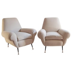 Gigi Radice Pair of Armchairs for Minotti in Ivory Wool, Italy