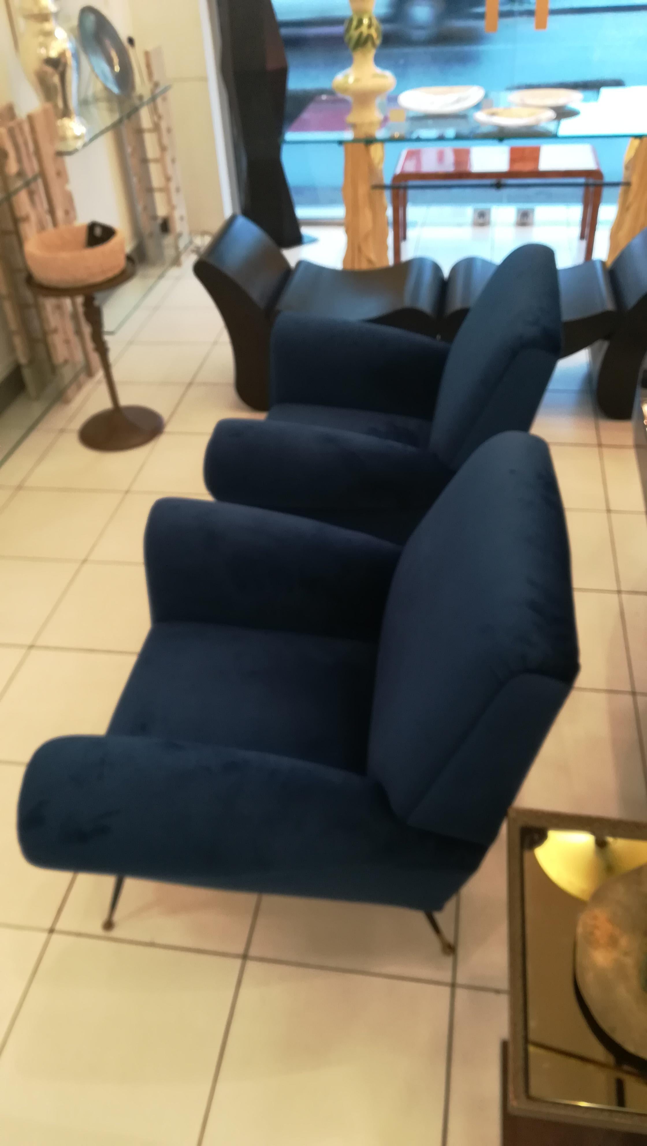 Mid-Century Modern Gigi Radice Pair of Blue Velvet Armchairs, circa 1960