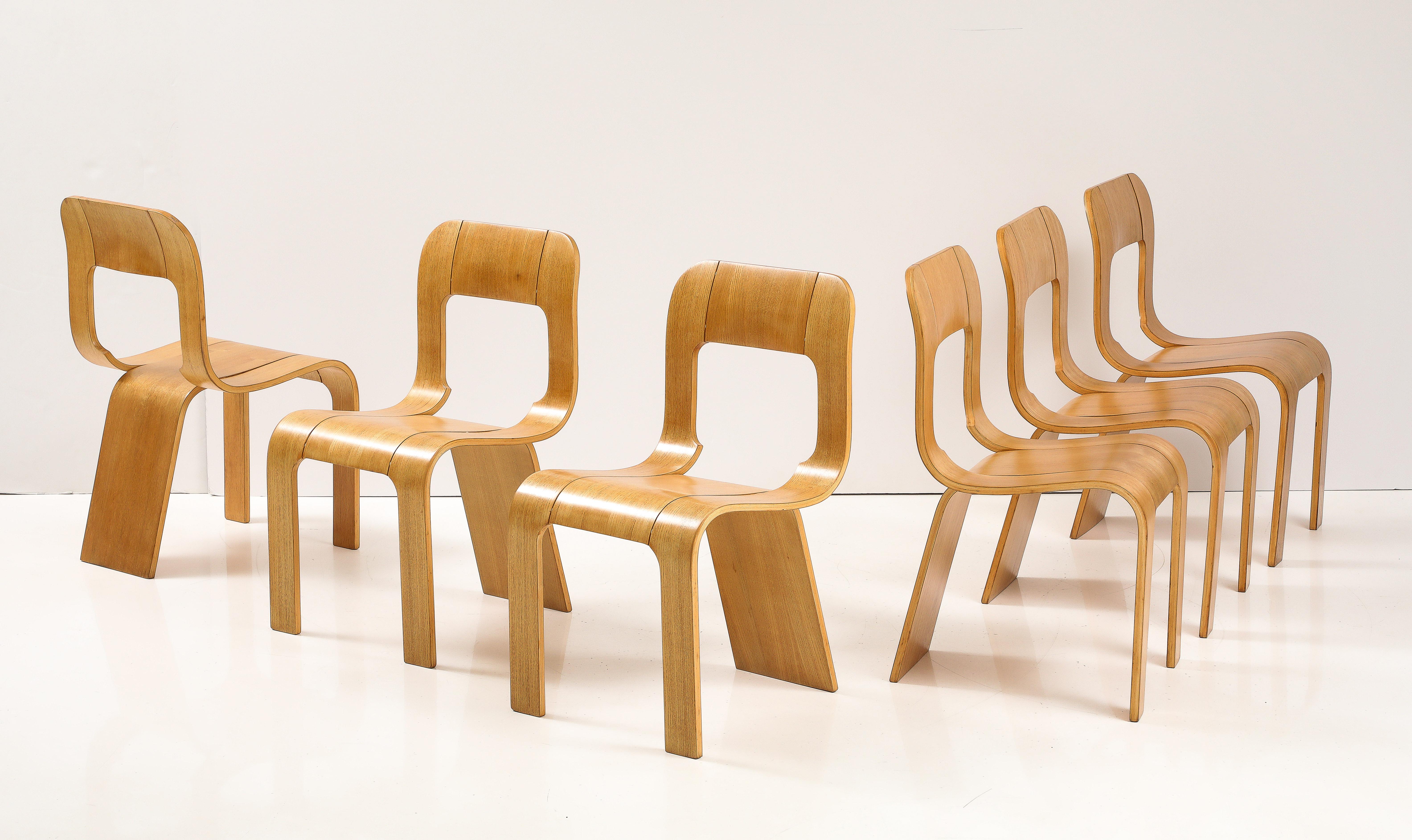 Gigi Sabadin für Stilwood Satz von sechs 'Esse' Esszimmerstühlen, um 1973 (Moderne der Mitte des Jahrhunderts) im Angebot