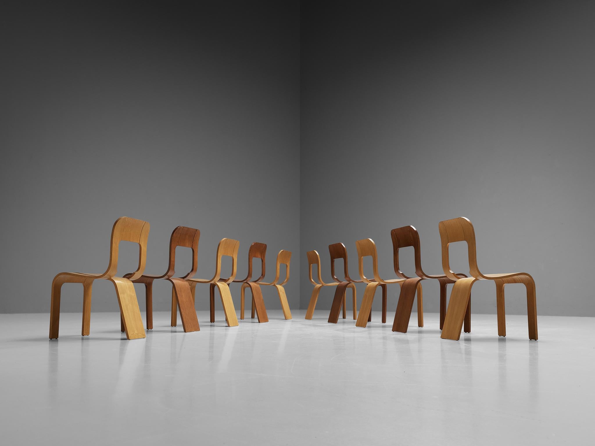 Gigi Sabadin für Stilwood: Zehn-Set Stühle aus Eschenholz und Sperrholz  (Ende des 20. Jahrhunderts) im Angebot