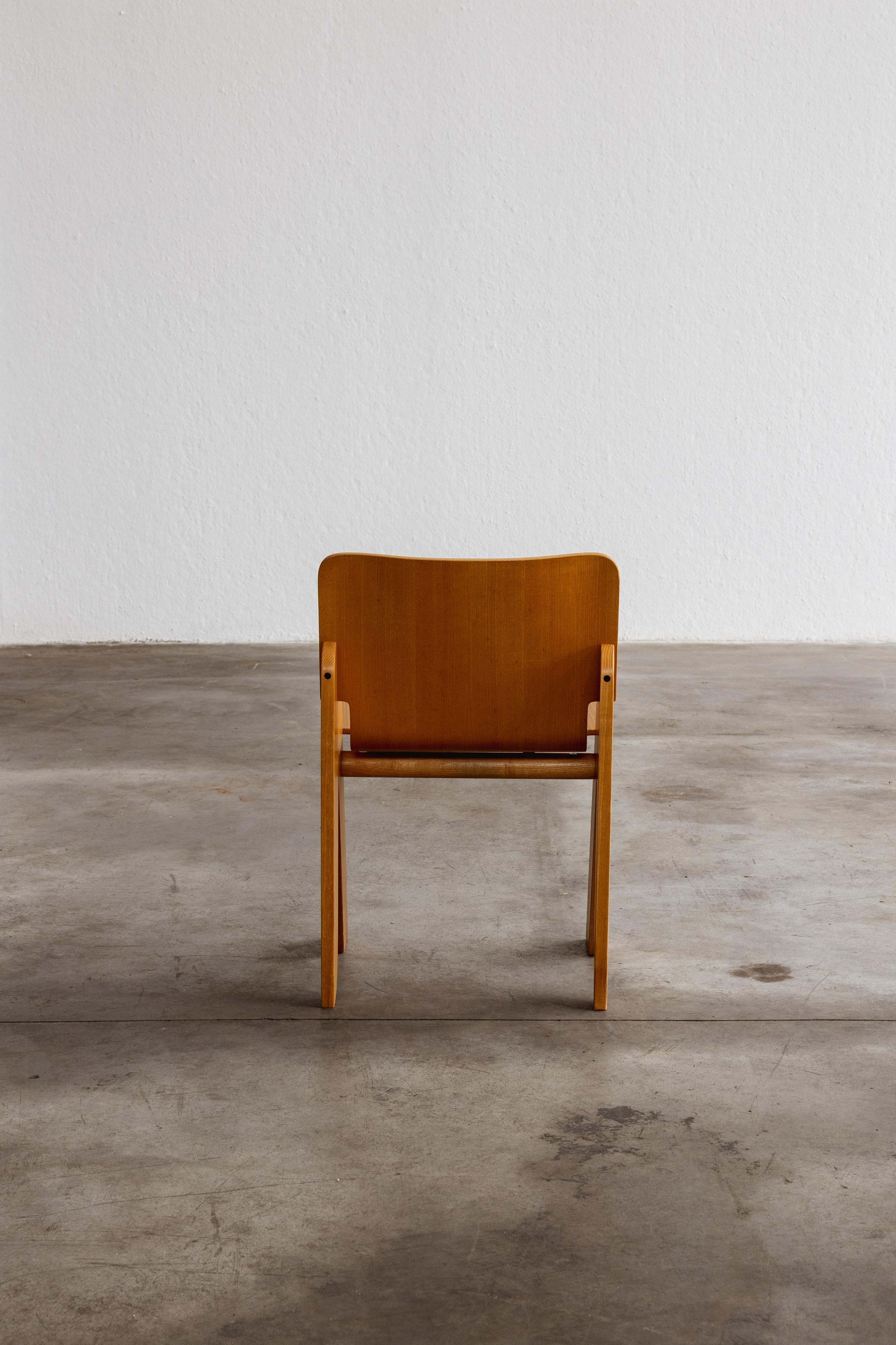 Gigi Sabadin “Peota” dining chair, Italy, 1971.

The Gigi Sabadin 