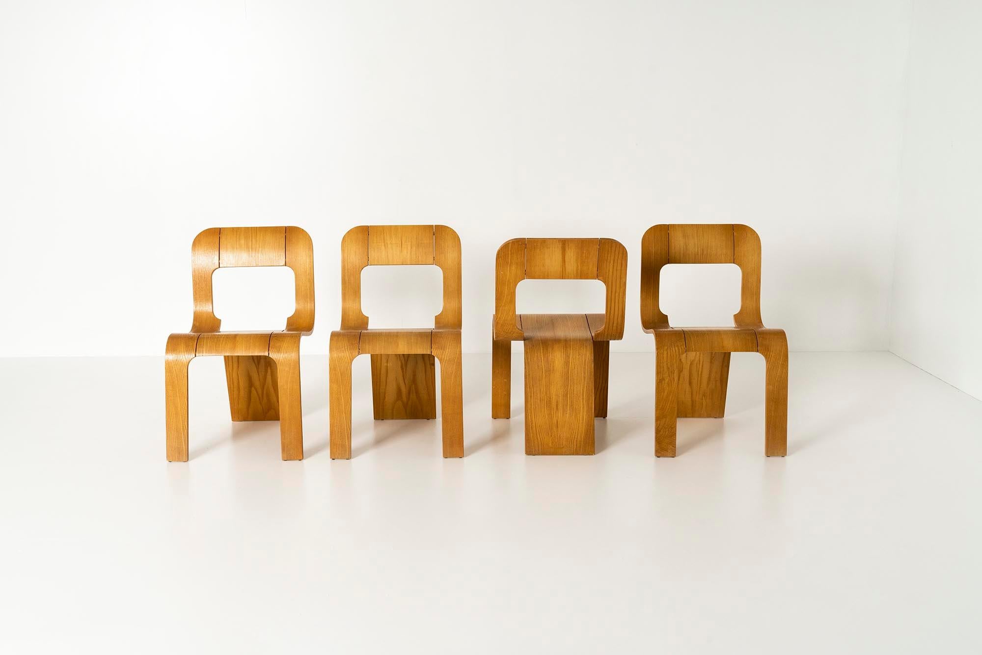Mid-Century Modern Gigi Sabadin, Set of Four Stackable Chairs for Stilwood, Italy, ca 1973