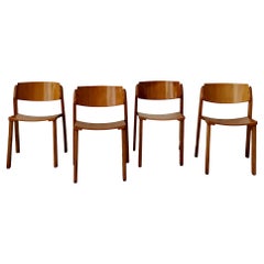 Gigi Sabadin Style Set di 4 Sedie in Legno Impilabili, Italia 1960s
