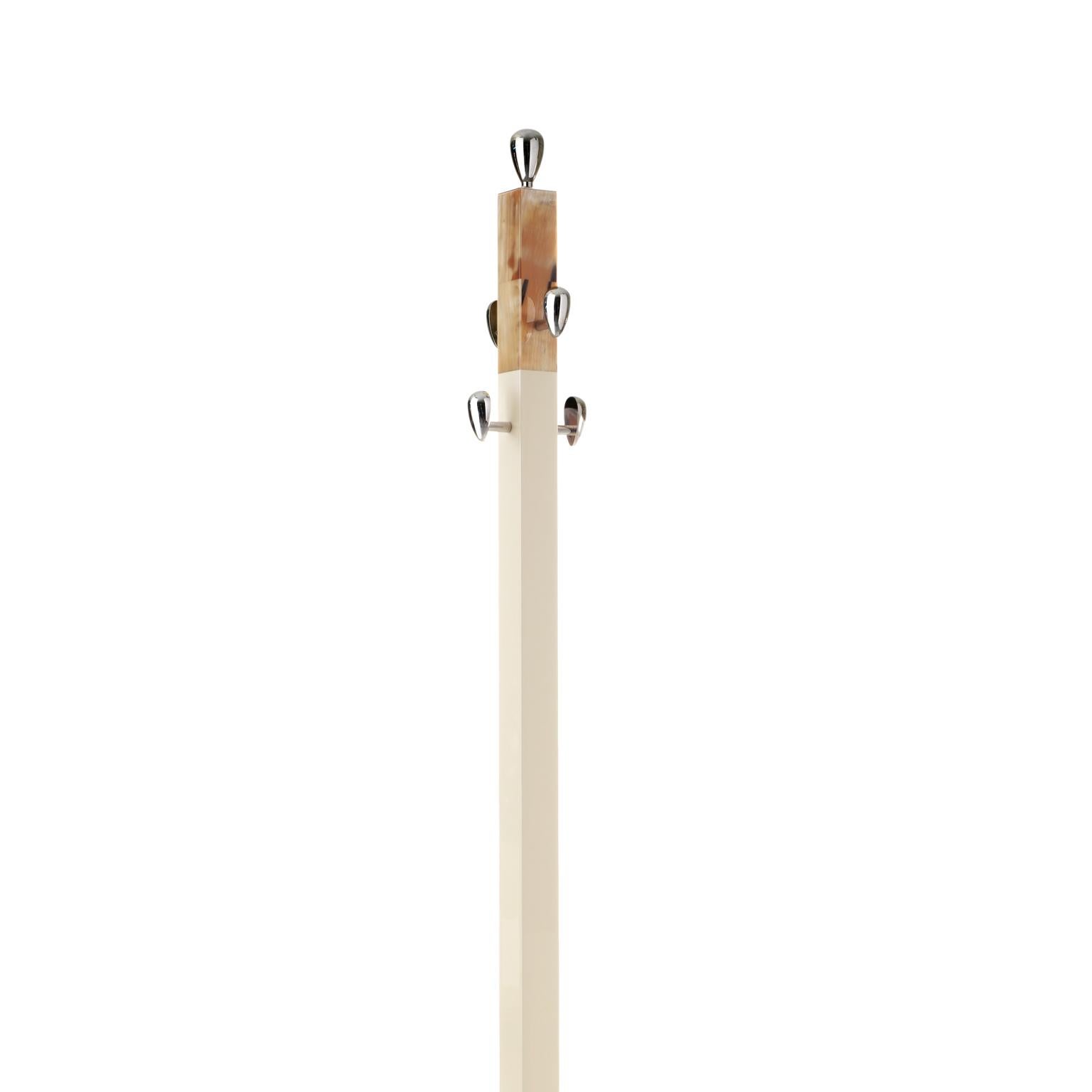 Contemporary Giglio Coat Stand in Lacquered Wood with Corno Italiano Inlays, Mod. 1432c For Sale