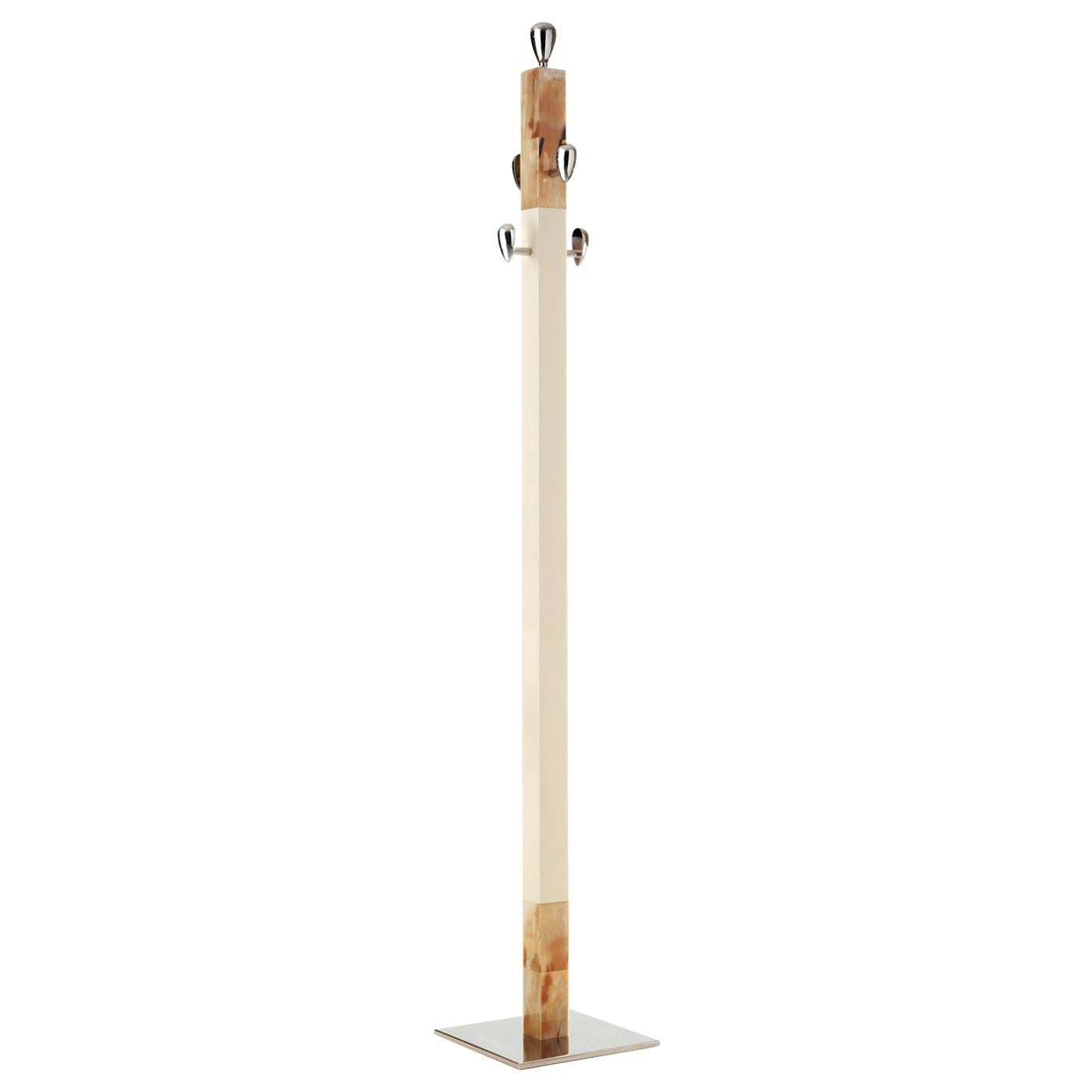 Giglio Coat Stand in Lacquered Wood with Corno Italiano Inlays, Mod. 1432c For Sale