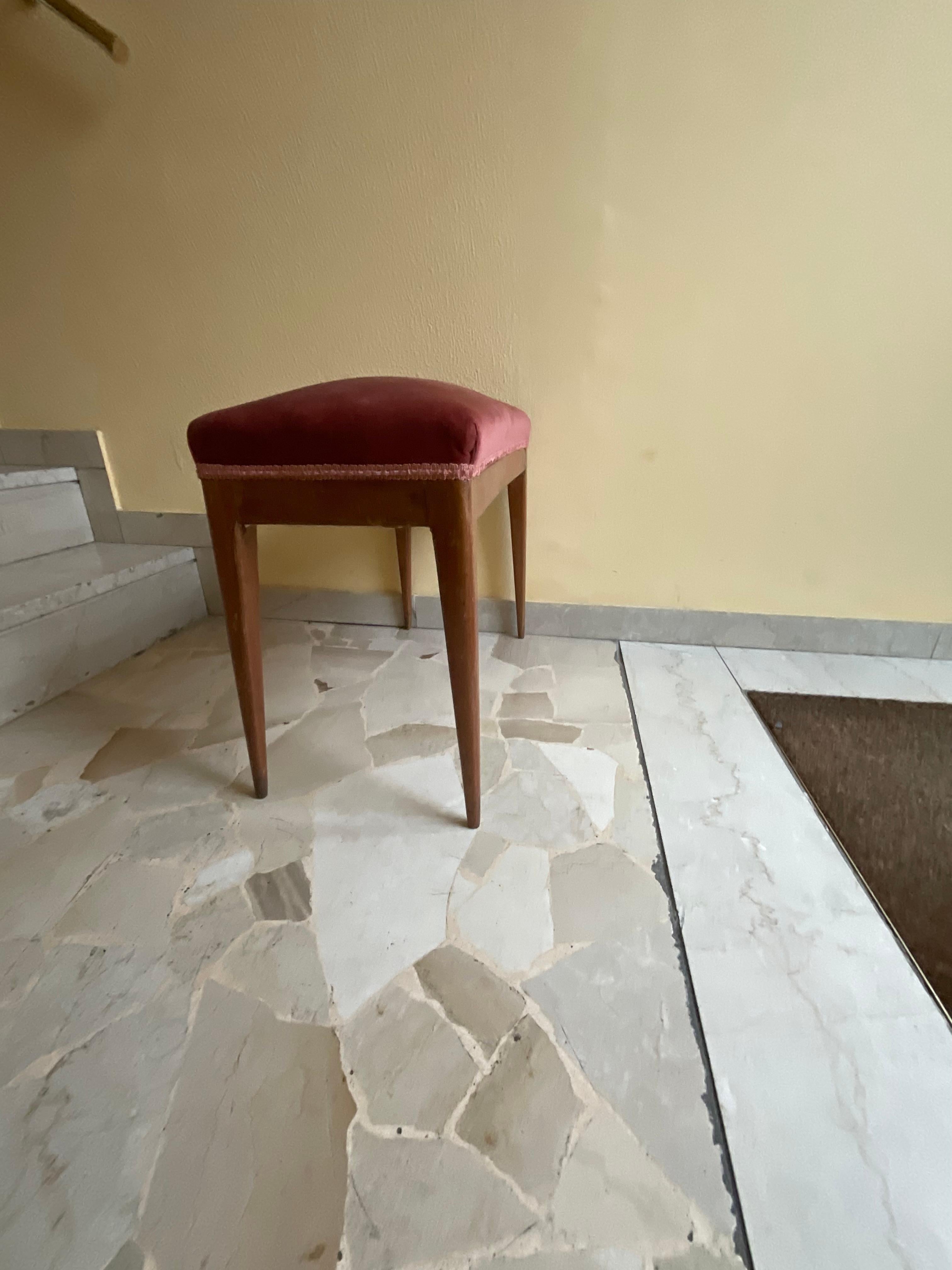 Mid-20th Century GiIO PONTI - Walnut bench, pink velvet - Made in ITALY 1940s For Sale