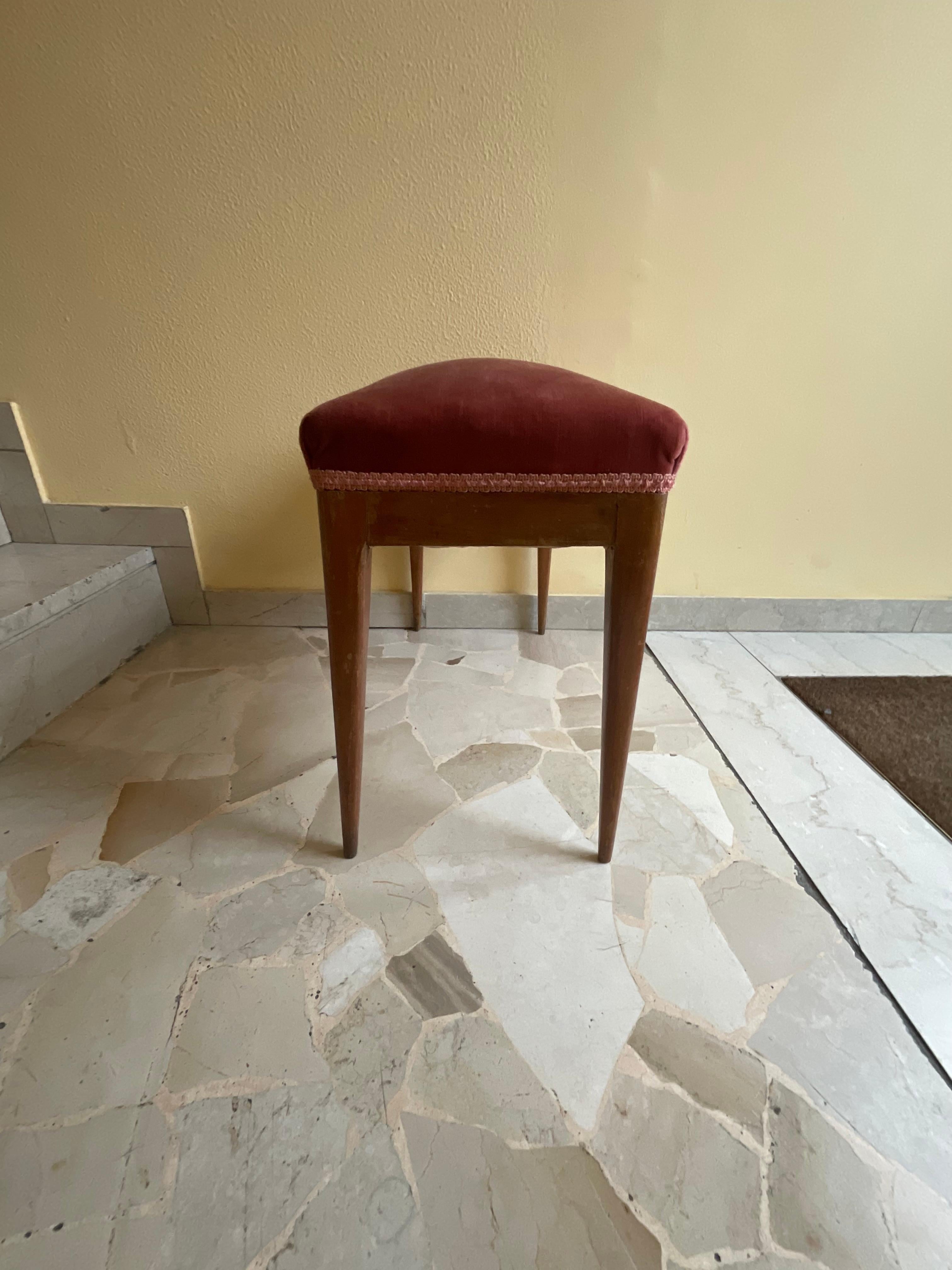 GiIO PONTI - Walnut bench, pink velvet - Made in ITALY 1940s For Sale 1