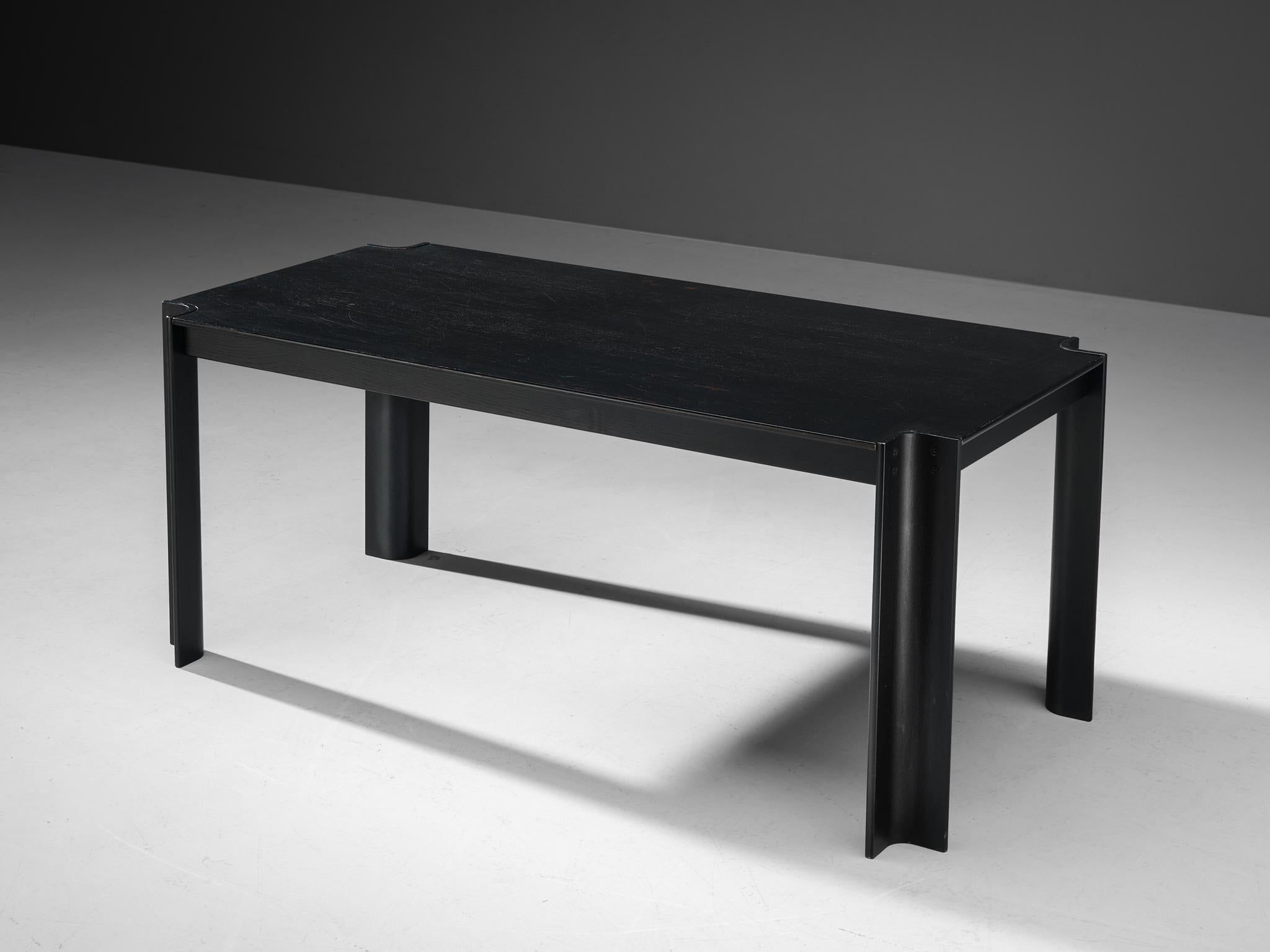 Gijs Bakker for Castelijn, 'Strip' dining table, black lacquered ash, the Netherlands, design 1974.

This table is designed by the Dutch furniture and jewelry designer Gijs Bakker. The dining table is designed in 1974 and distinguishes itself by