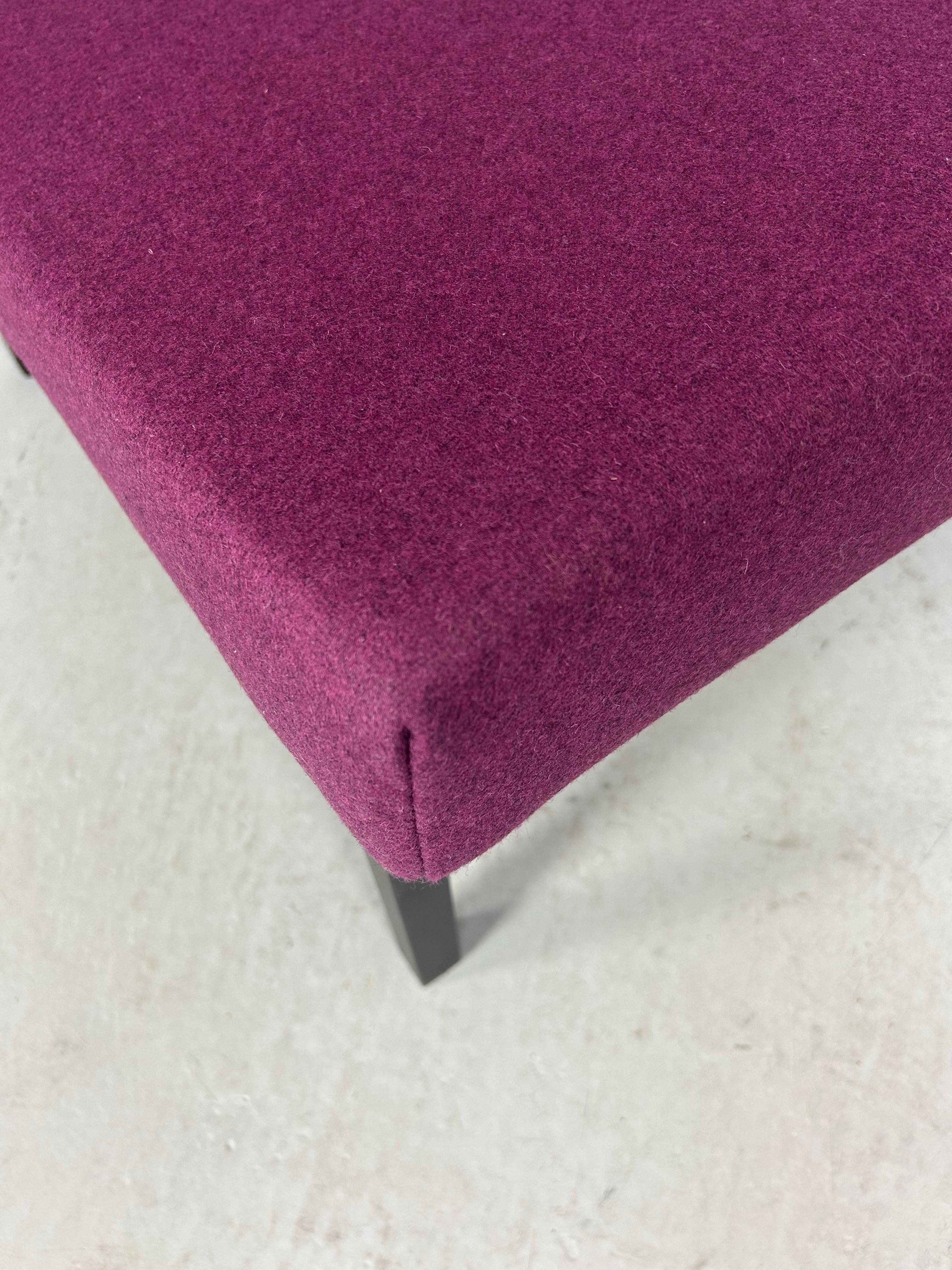 Gijs Van Der Sluis Silla de salón color berenjena modelo 36 ZA, 1961 en venta 1