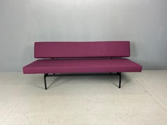 Gijs Van Der Sluis Eggplant colored Sleeper Sofa Daybed Model 540, 1961