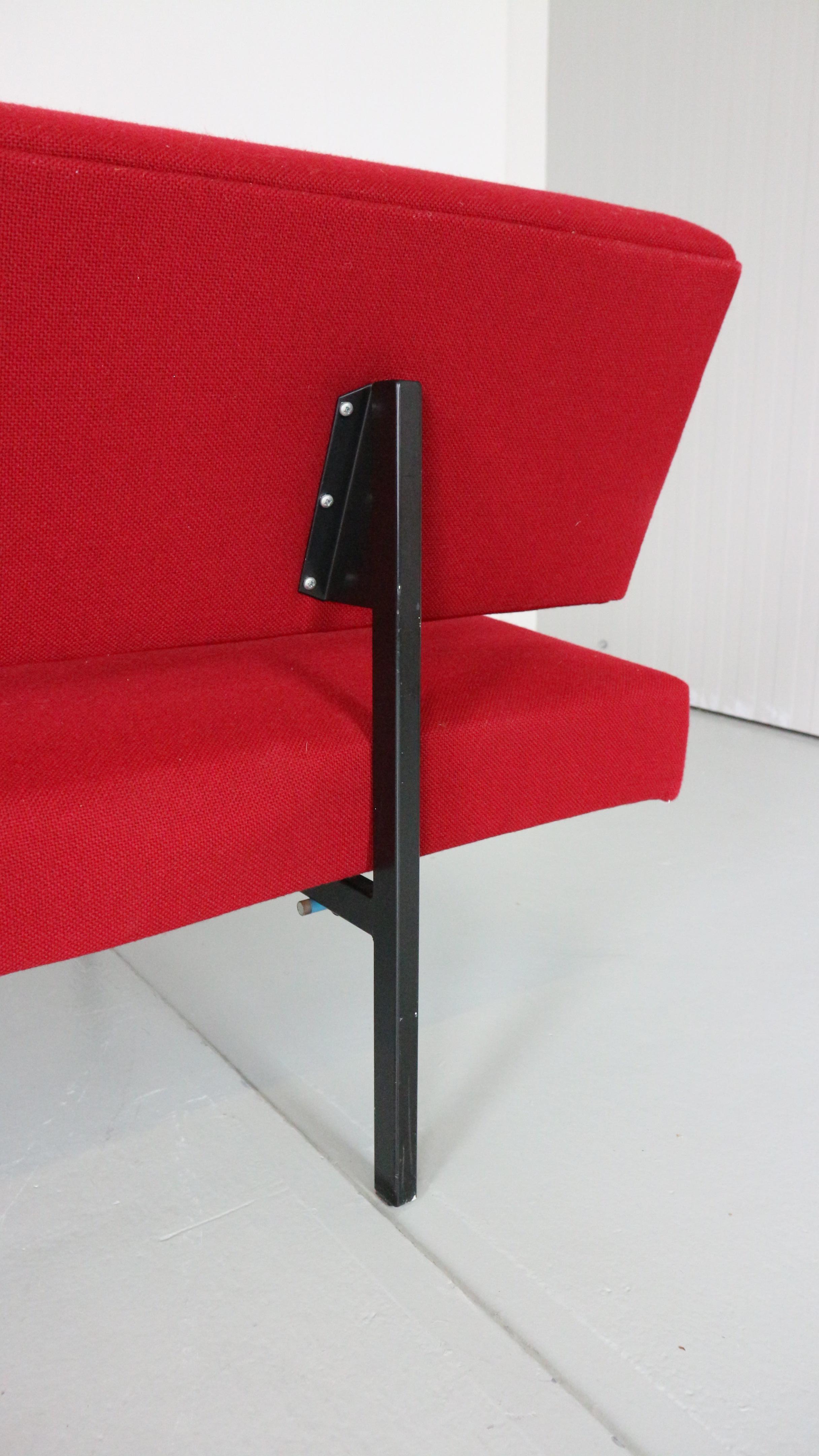 Gijs Van Der Sluis Rotes Sleeper Sofa-Tagesbett Modell 540, 1961 3