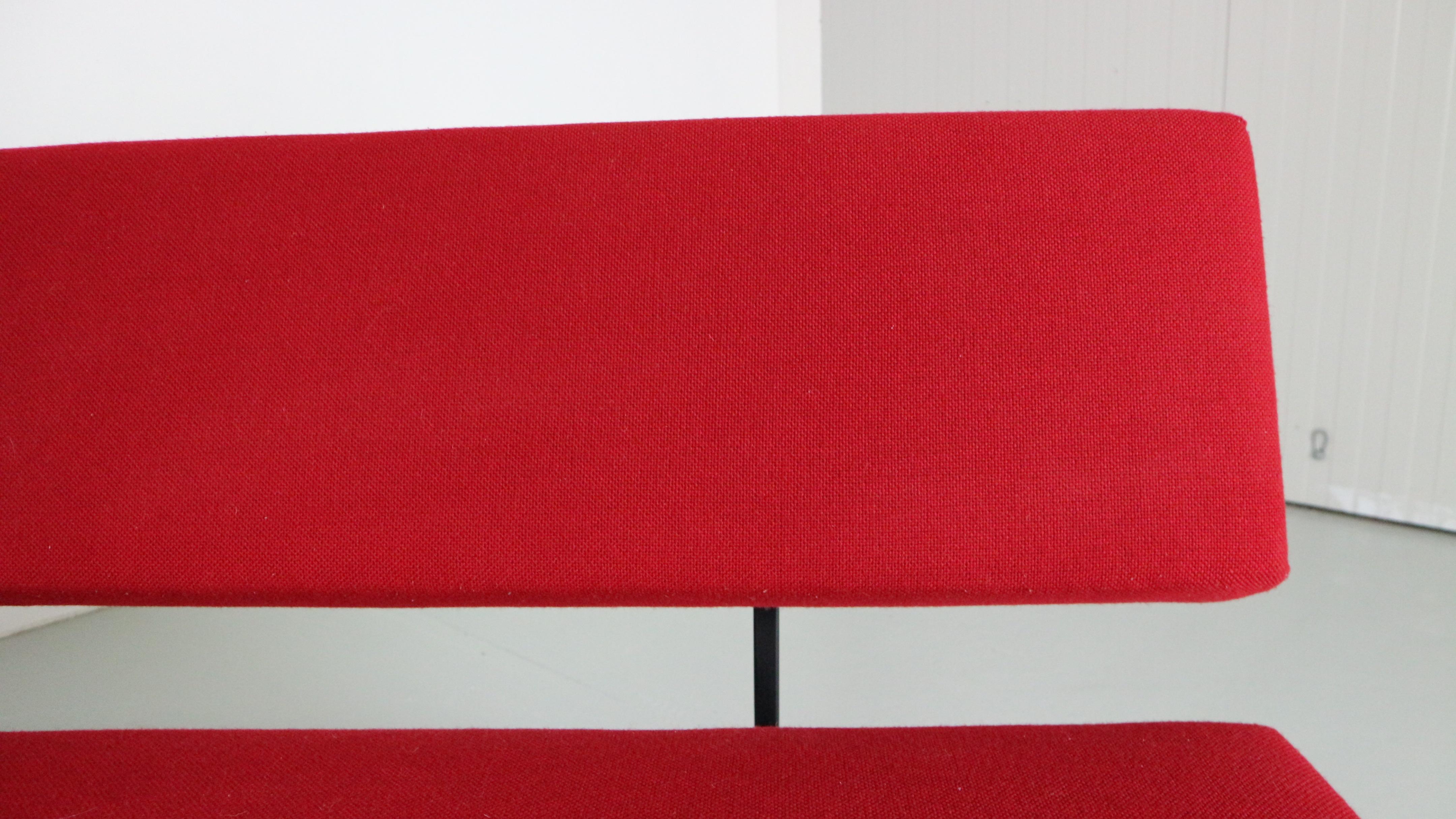 Gijs Van Der Sluis Rotes Sleeper Sofa-Tagesbett Modell 540, 1961 12