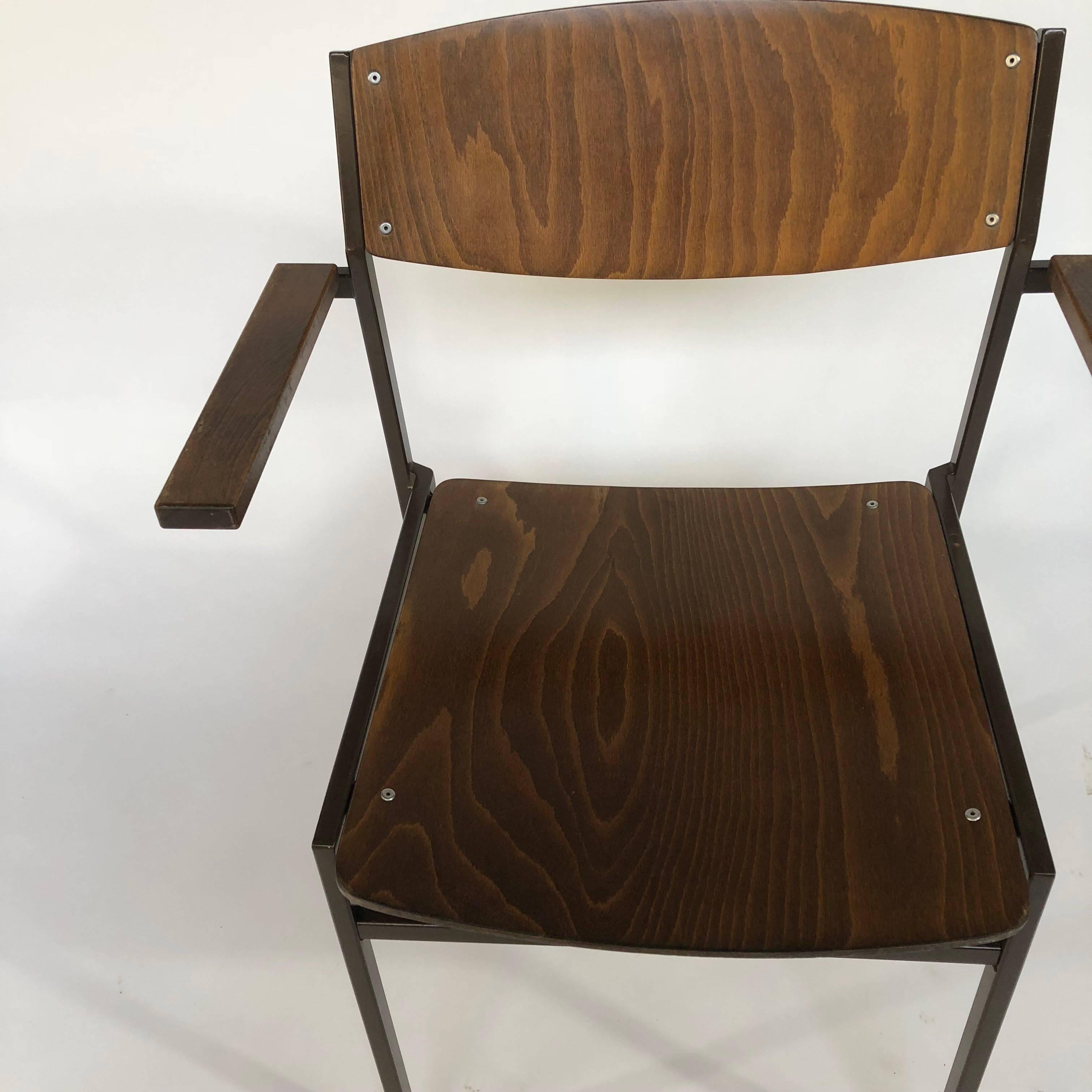 Gijs Van Der Sluis Stacking Chairs, 1970s with Armrests  In Good Condition In Achterveld, NL