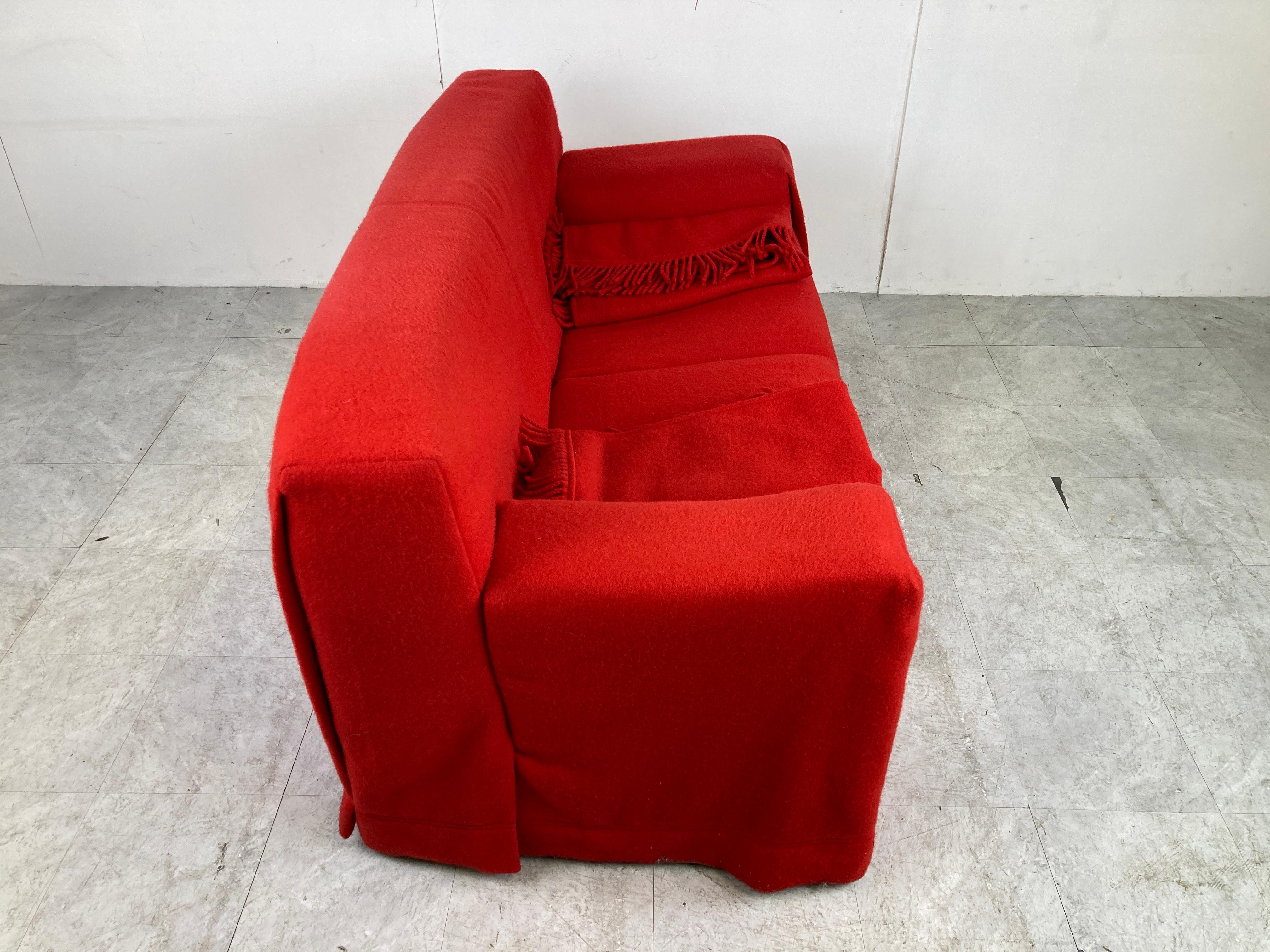 Gil Abiti Sofa by Gianfranco Ferré and Paolo Nava for B and B Italia, 1990s For Sale 1