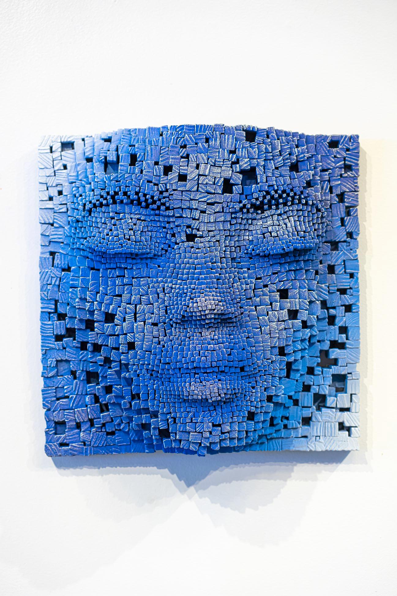 Gil Bruvel Figurative Sculpture - Mask #5