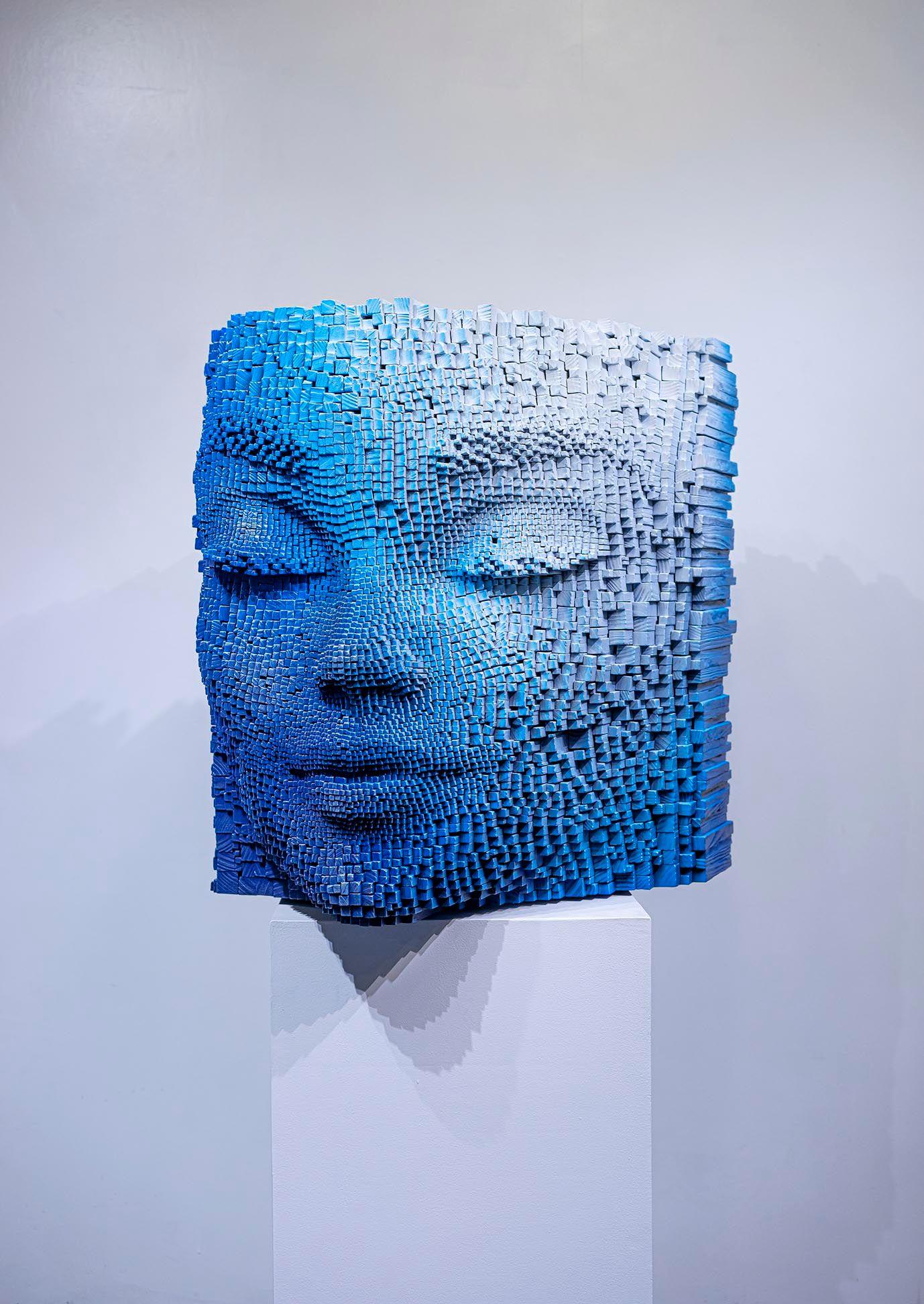 Rising Star - Sculpture by Gil Bruvel