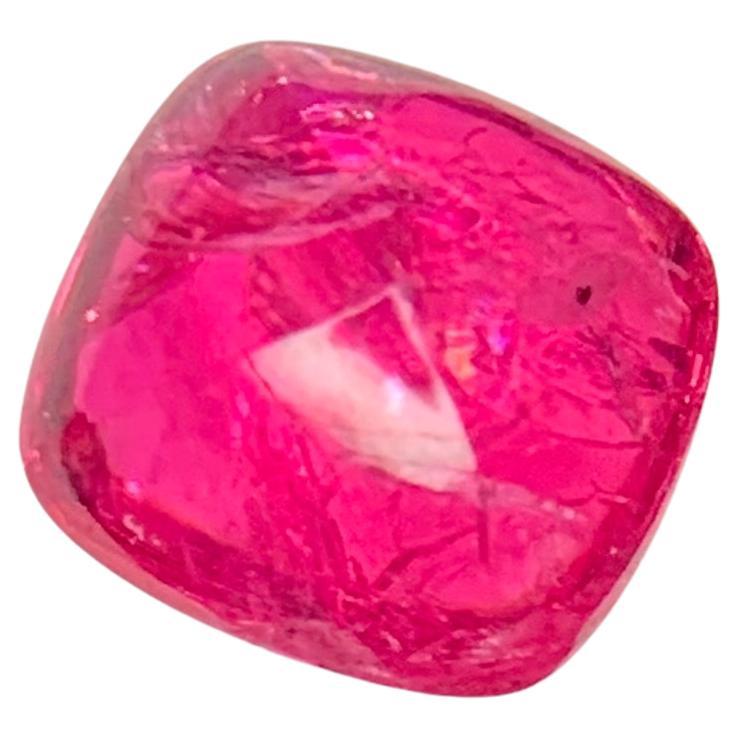Cabochon di spinello Sugarloaf Mahenge naturale certificato GIL da 2,79 carati proveniente dalla Tanzania in vendita