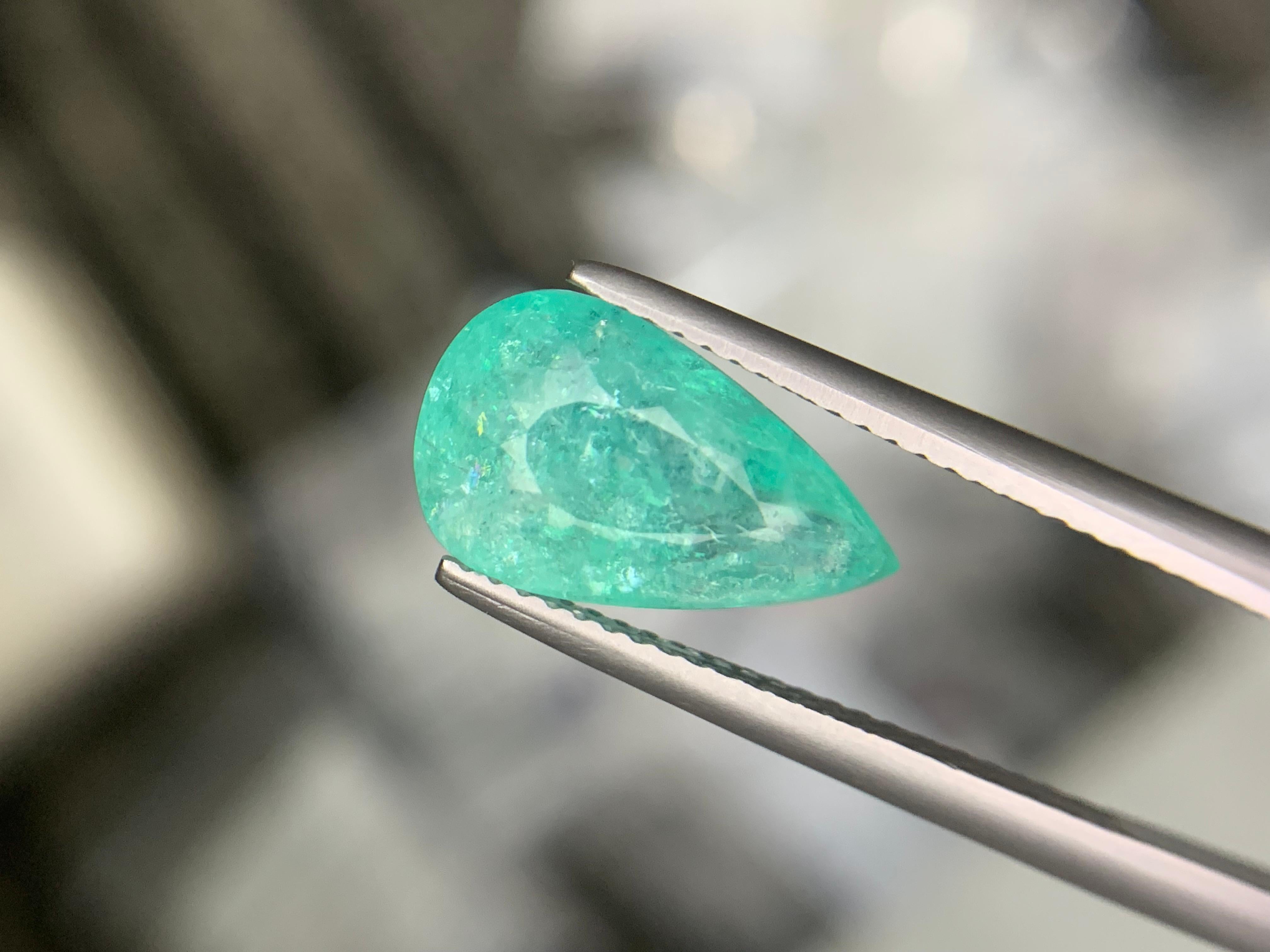 Gemma naturale sciolta Paraiba Tourmaline a forma di pera certificata GIL da 4,47 carati in vendita 6