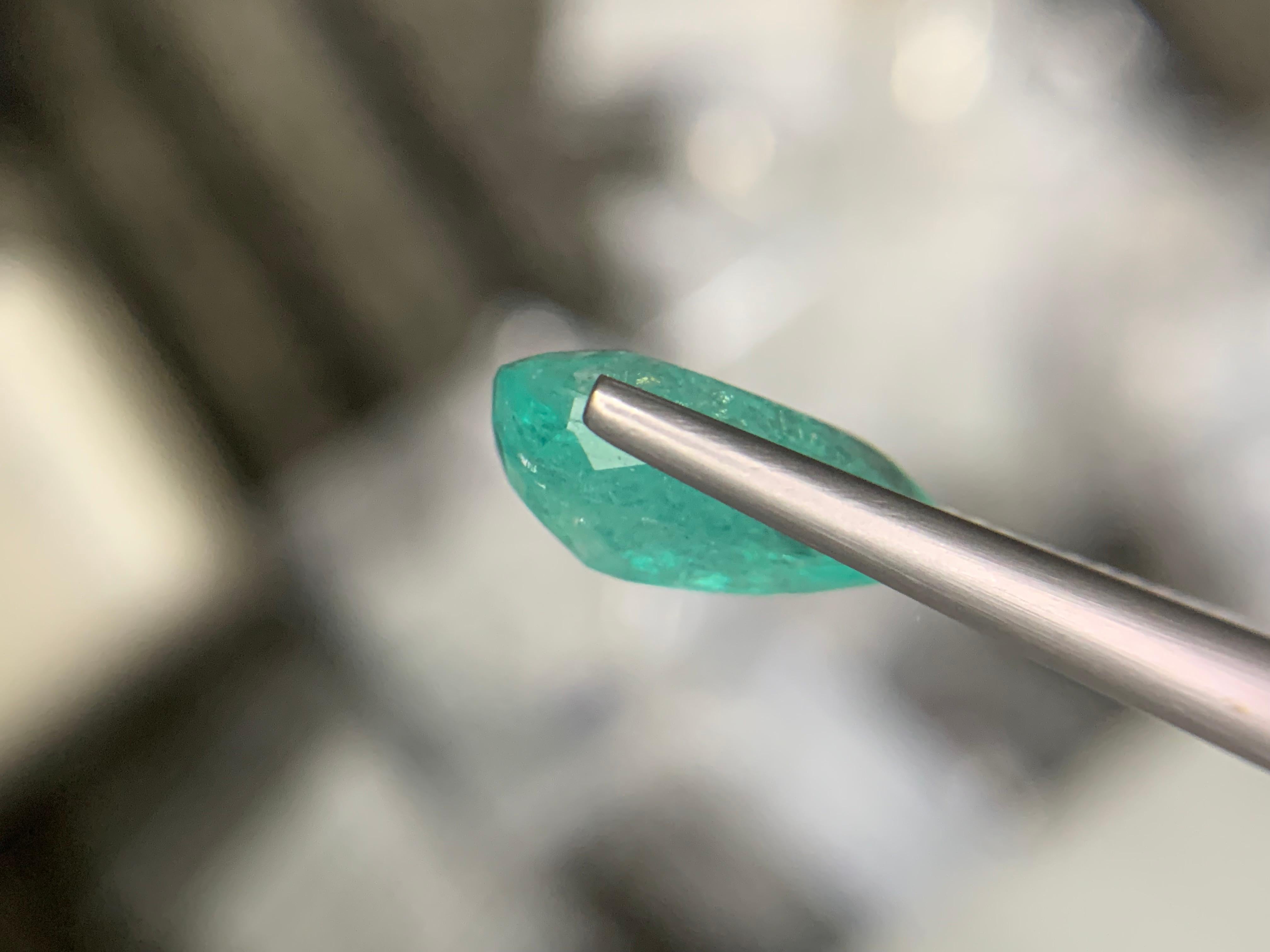 Gemma naturale sciolta Paraiba Tourmaline a forma di pera certificata GIL da 4,47 carati in vendita 9