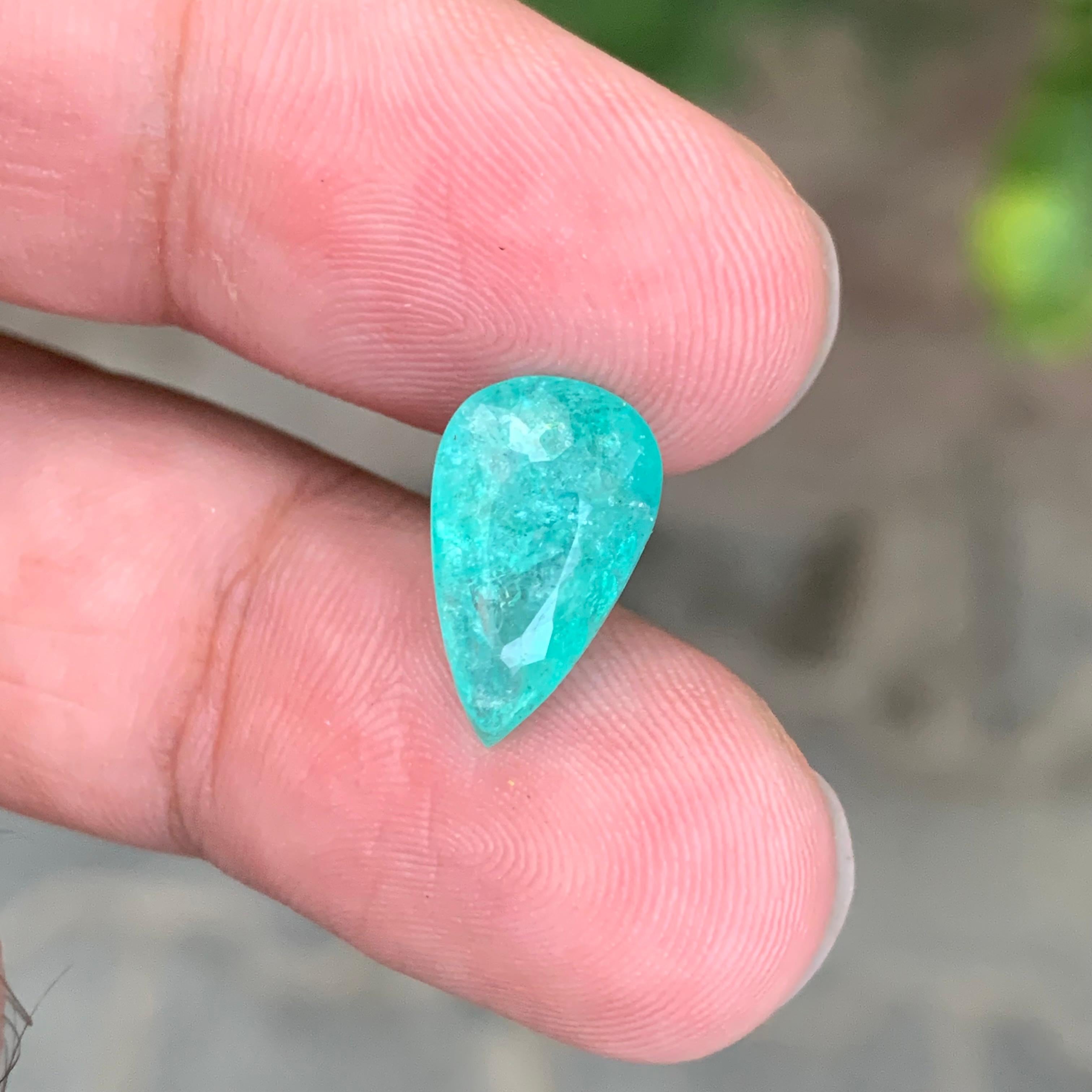 Gemma naturale sciolta Paraiba Tourmaline a forma di pera certificata GIL da 4,47 carati in vendita 1