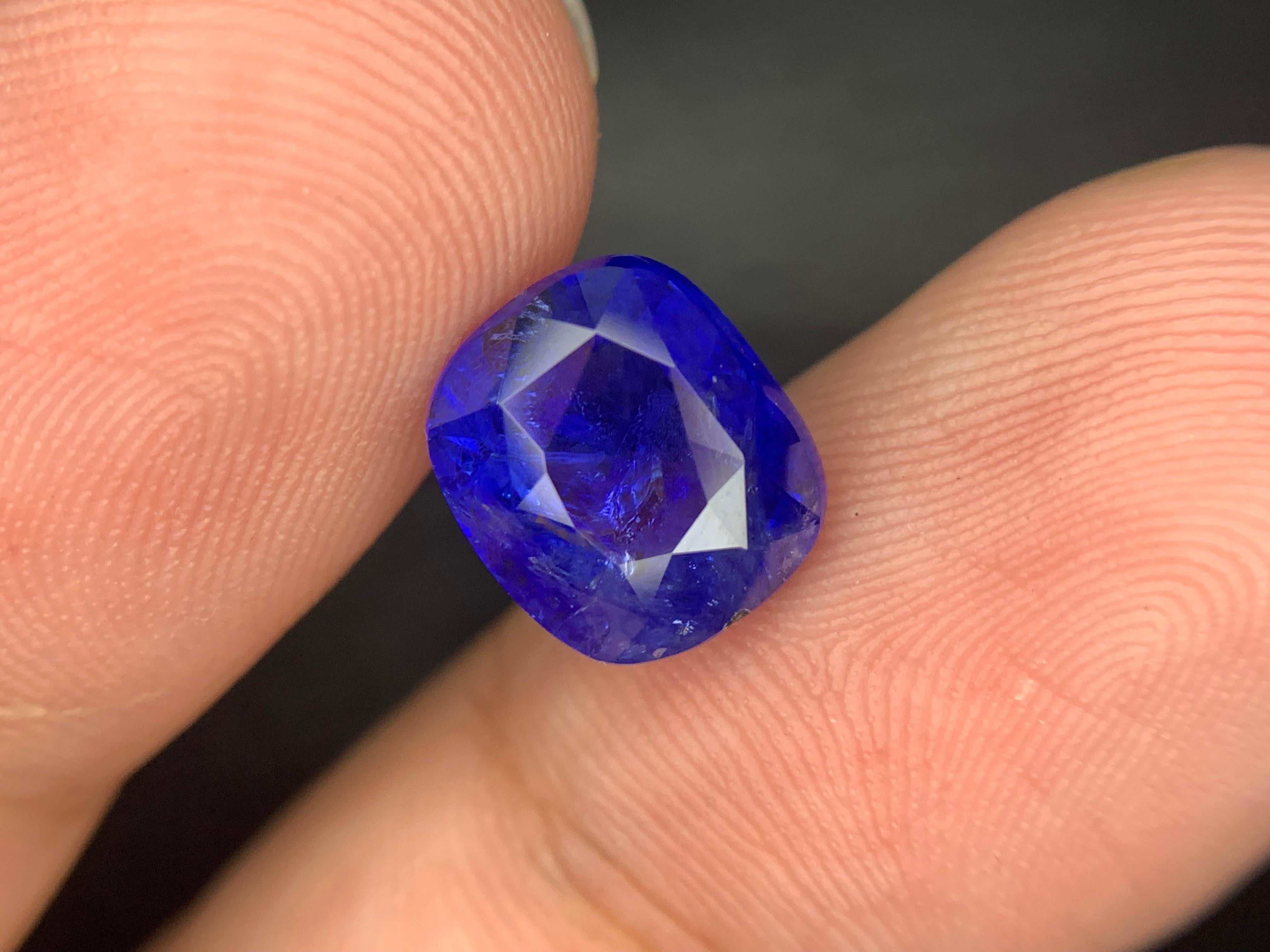 Saphir royal bleu de Ceylan certifié GIL de 4,57 carats naturel en vrac en vente 5
