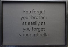 Gil Scullion, You Get, 2017, 20 hojas de papel cortado a mano apiladas