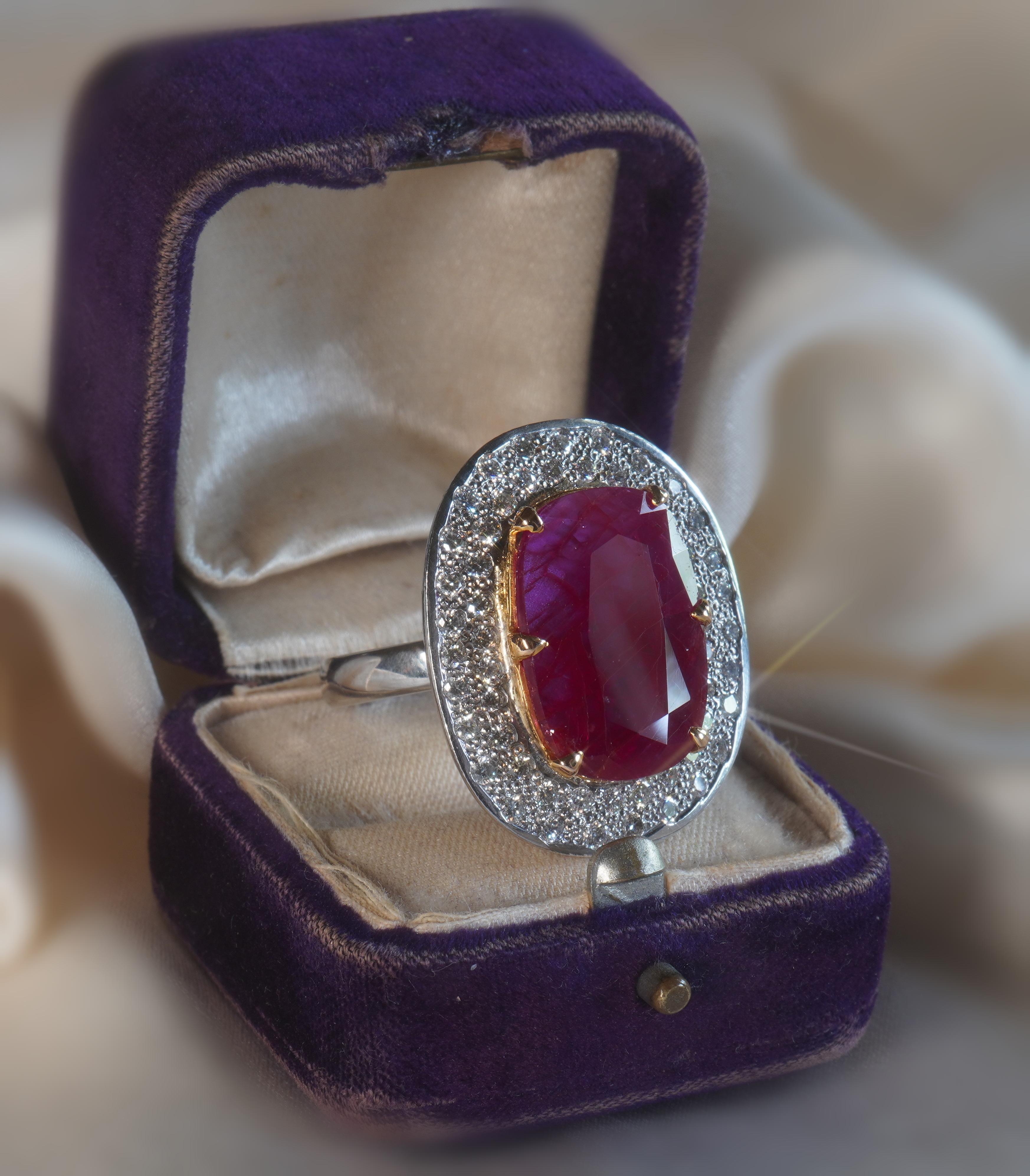 GIL Unheated Ruby Diamond Platinum Ring Vintage Certified 18K Huge 11.43 Cts In Good Condition In Sylvania, GA