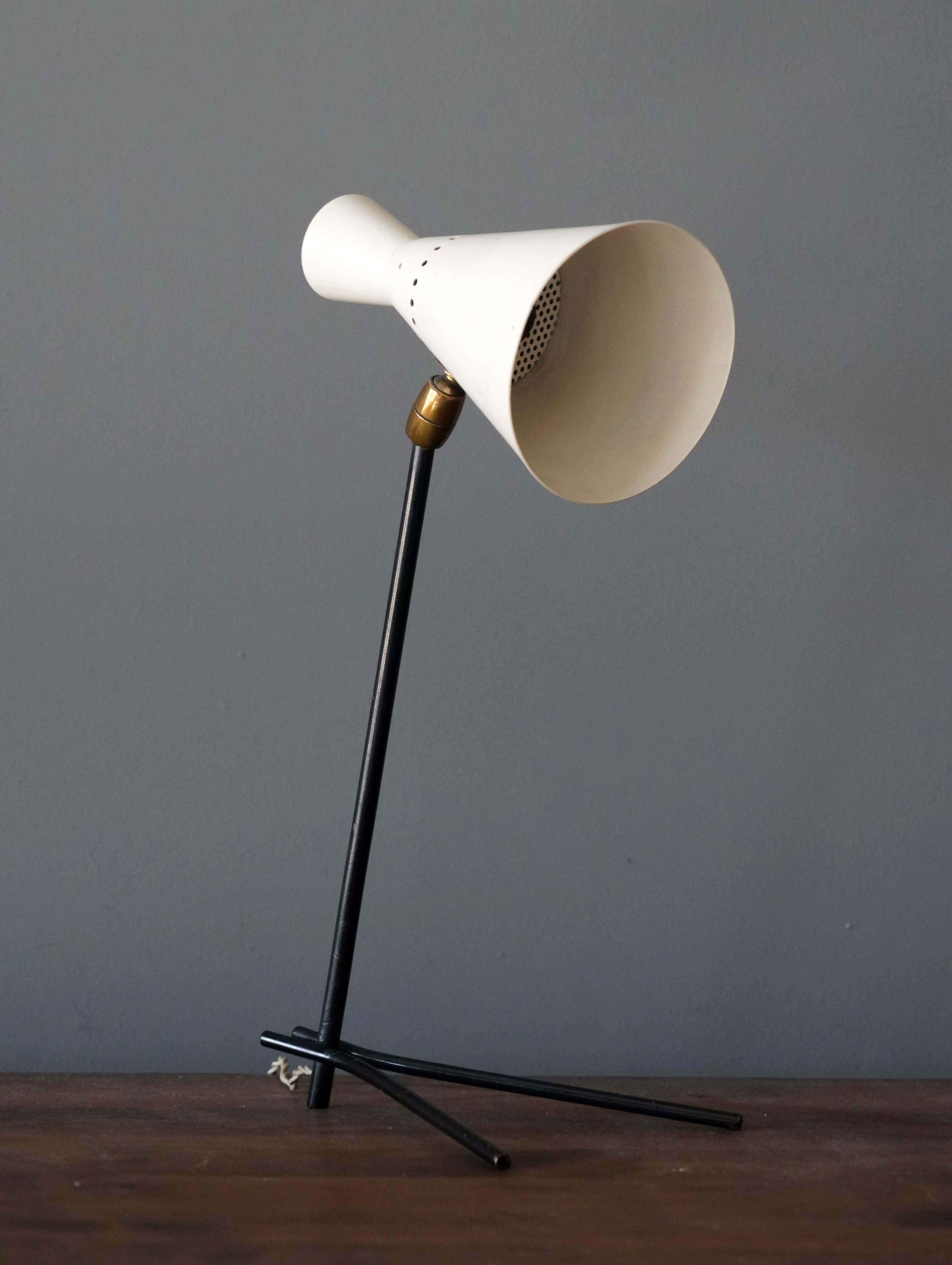 An adjustable desk light / table lamp. Designed and produced by Gilardi & Barzaghi in 1957.

Literature: Domus n. 333, August 1957, advertising page

Other designers and makers of the period include Gino Sarfatti, Max Ingrand, Angelo Lelii,