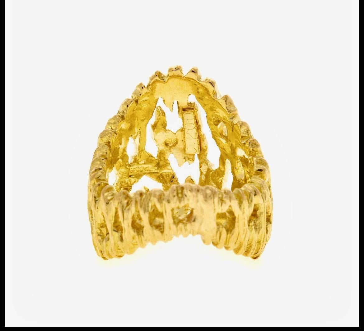 Gilbert Albert was a Swiss jeweller who was born in 1930 in Geneva. He started young and was spotted by Patek Philippe when he was 25. He went on to become head of the workshop and chief designer. Later on he worked for Omega before he opened his