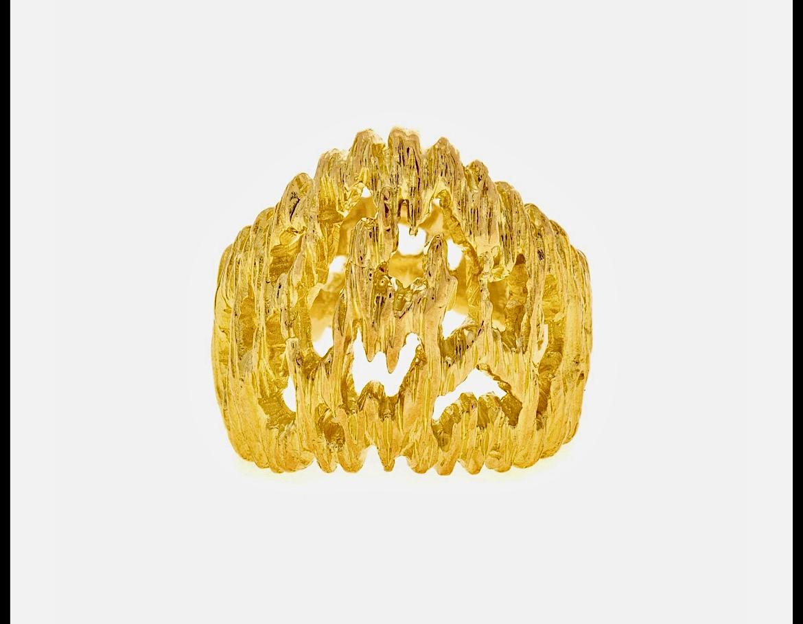 Modern Gilbert Albert 18K Gold ring for Omega For Sale
