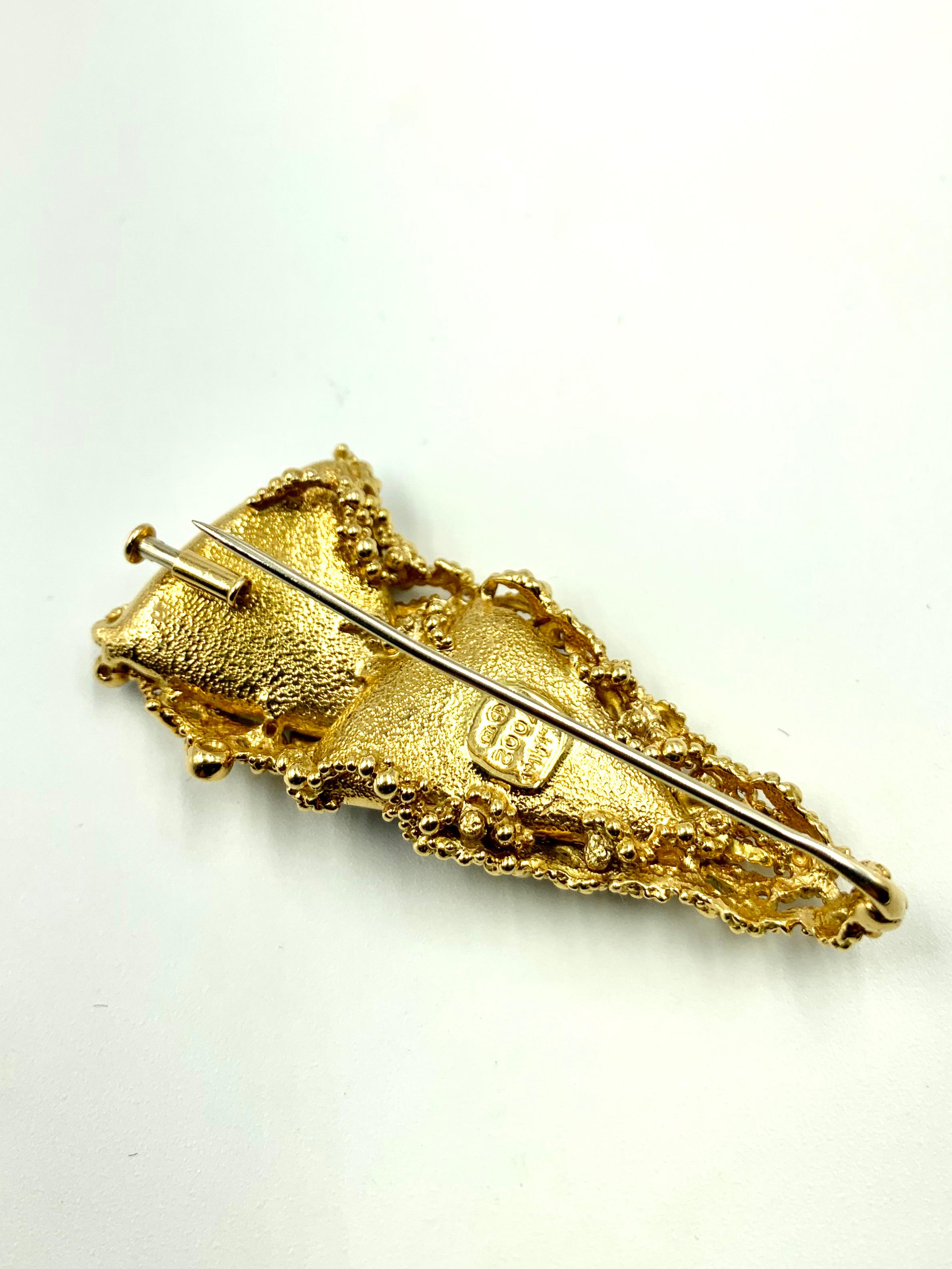 Women's or Men's Gilbert Albert Opal, Diamond 18 Karat Gold Pendant /Brooch