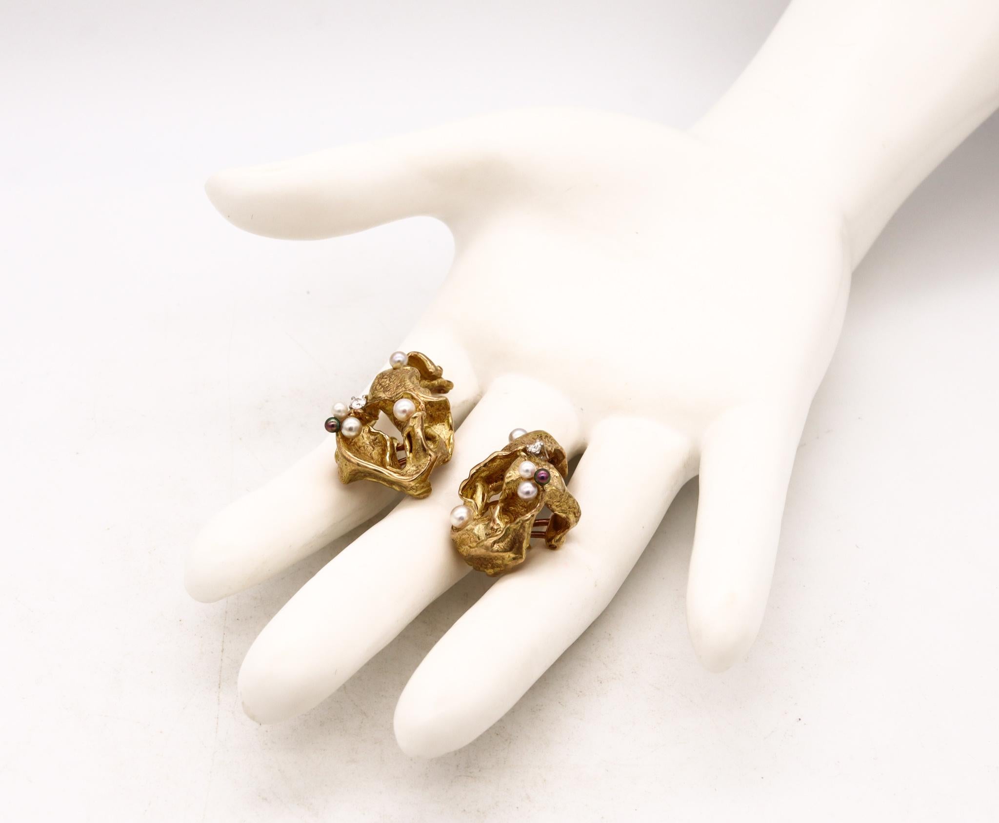 Mixed Cut Gilbert Albert 1970 Swiss Modernist Clip Earrings In 18Kt Yellow Gold With Pearl