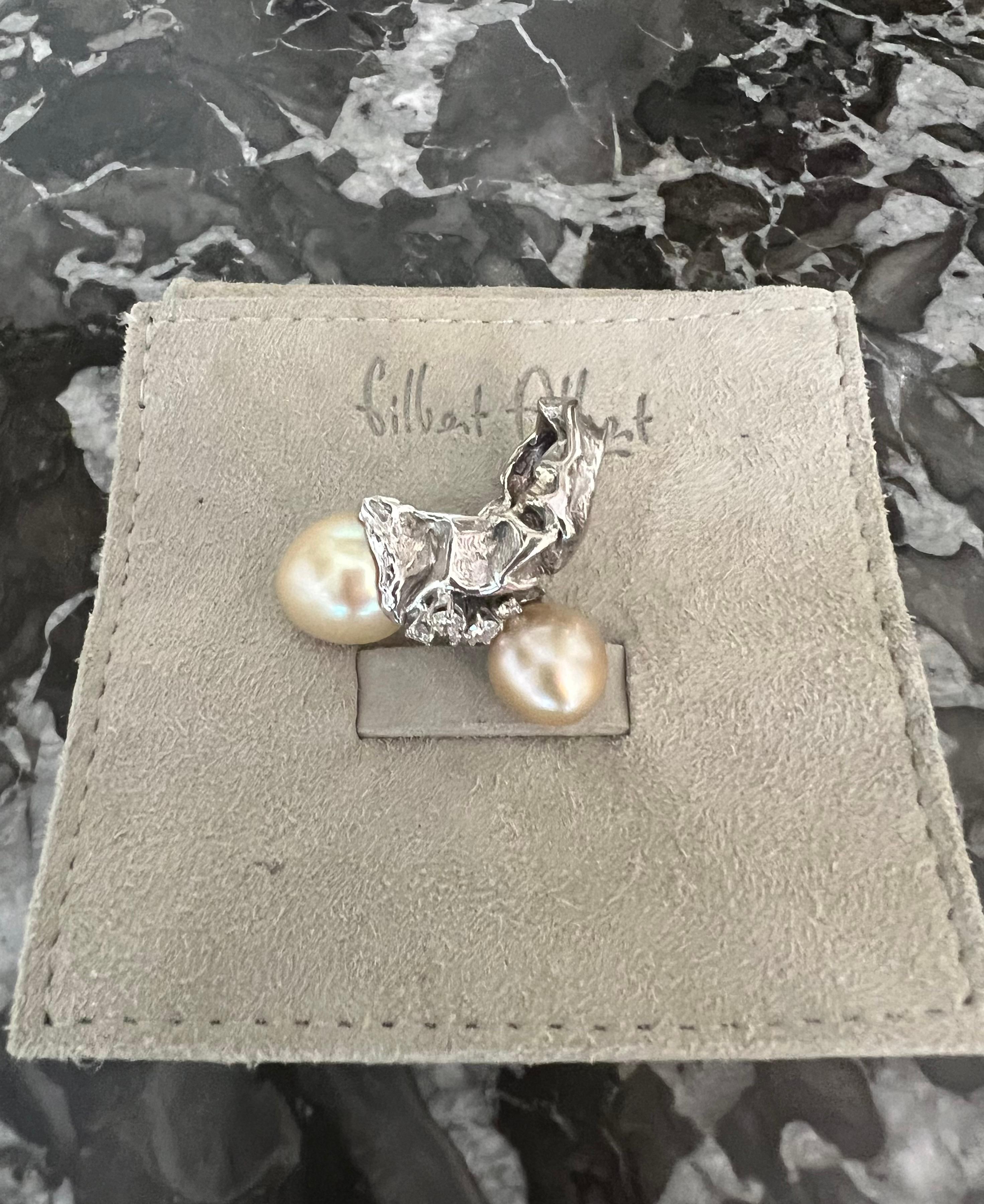 Taille mixte Bague de cocktail en or blanc 18 carats Gilbert Albert Gold perles diamants en vente