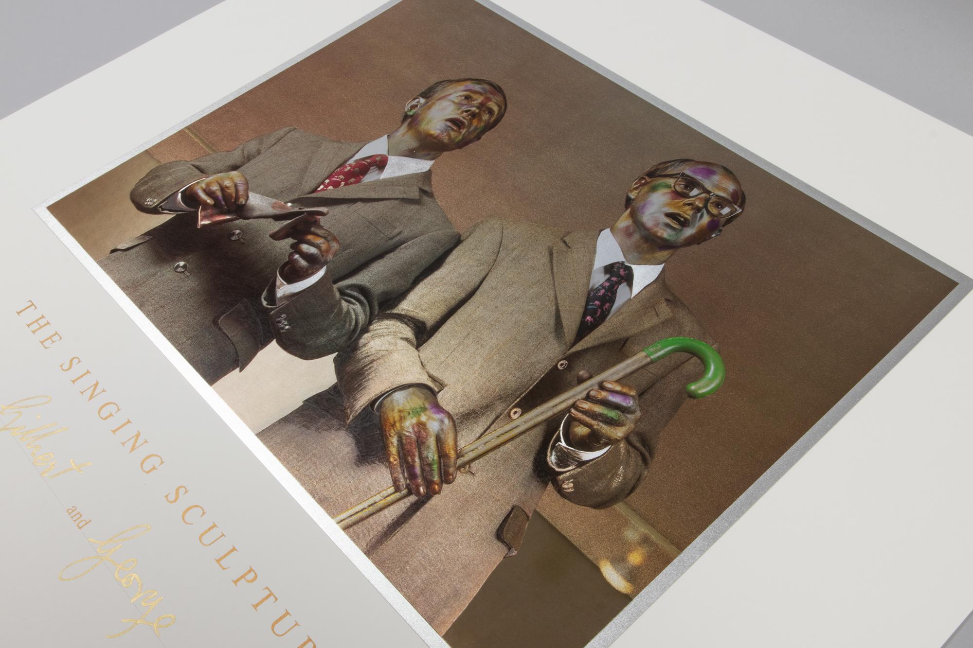 Gilbert & George, La scultura che canta 1969-91 - Arte britannica, Stampa firmata 3