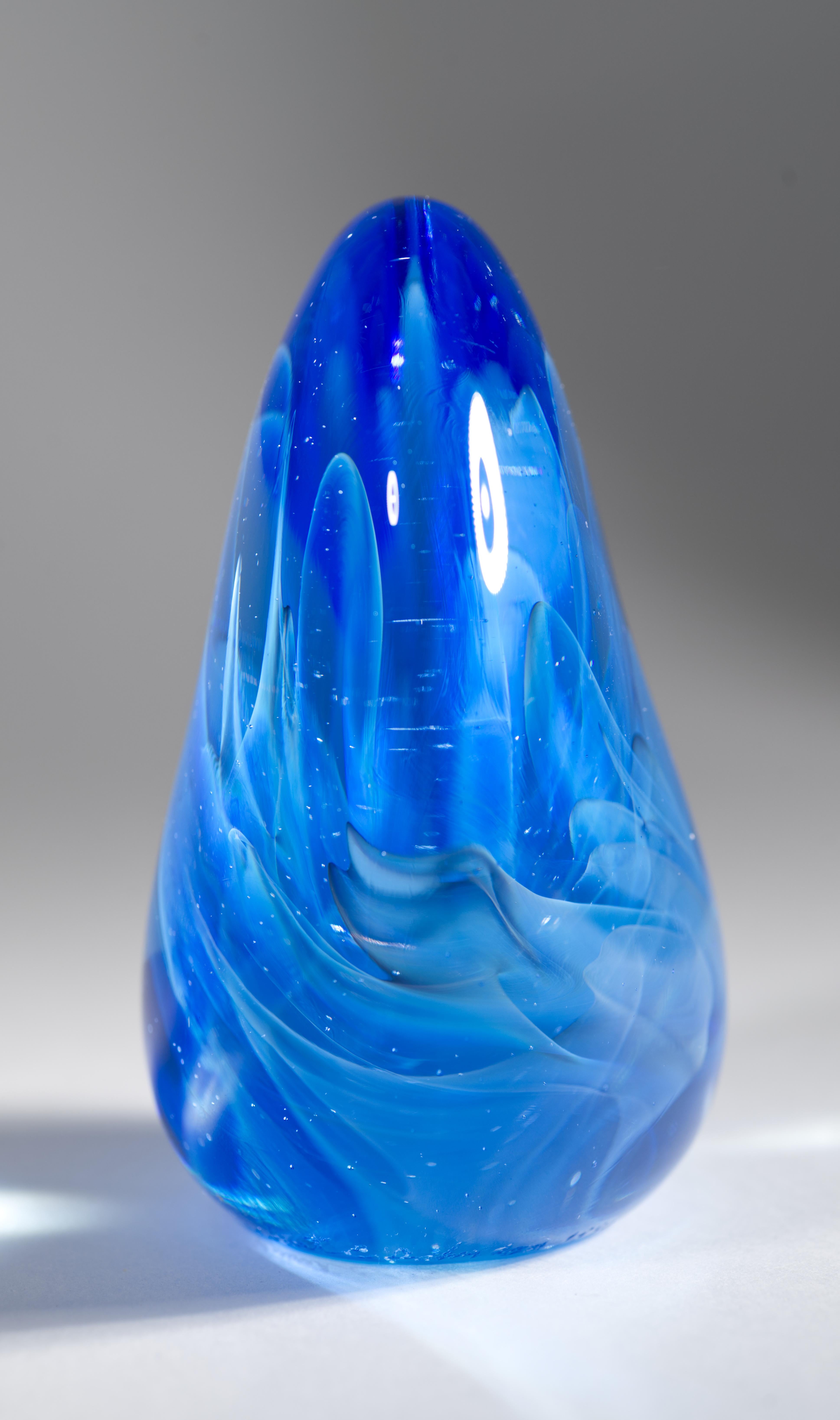 Sculpture ou presse-papiers en verre veiled Gilbert Johnson, Studio Art Glass Bon état - En vente à Clifton Springs, NY