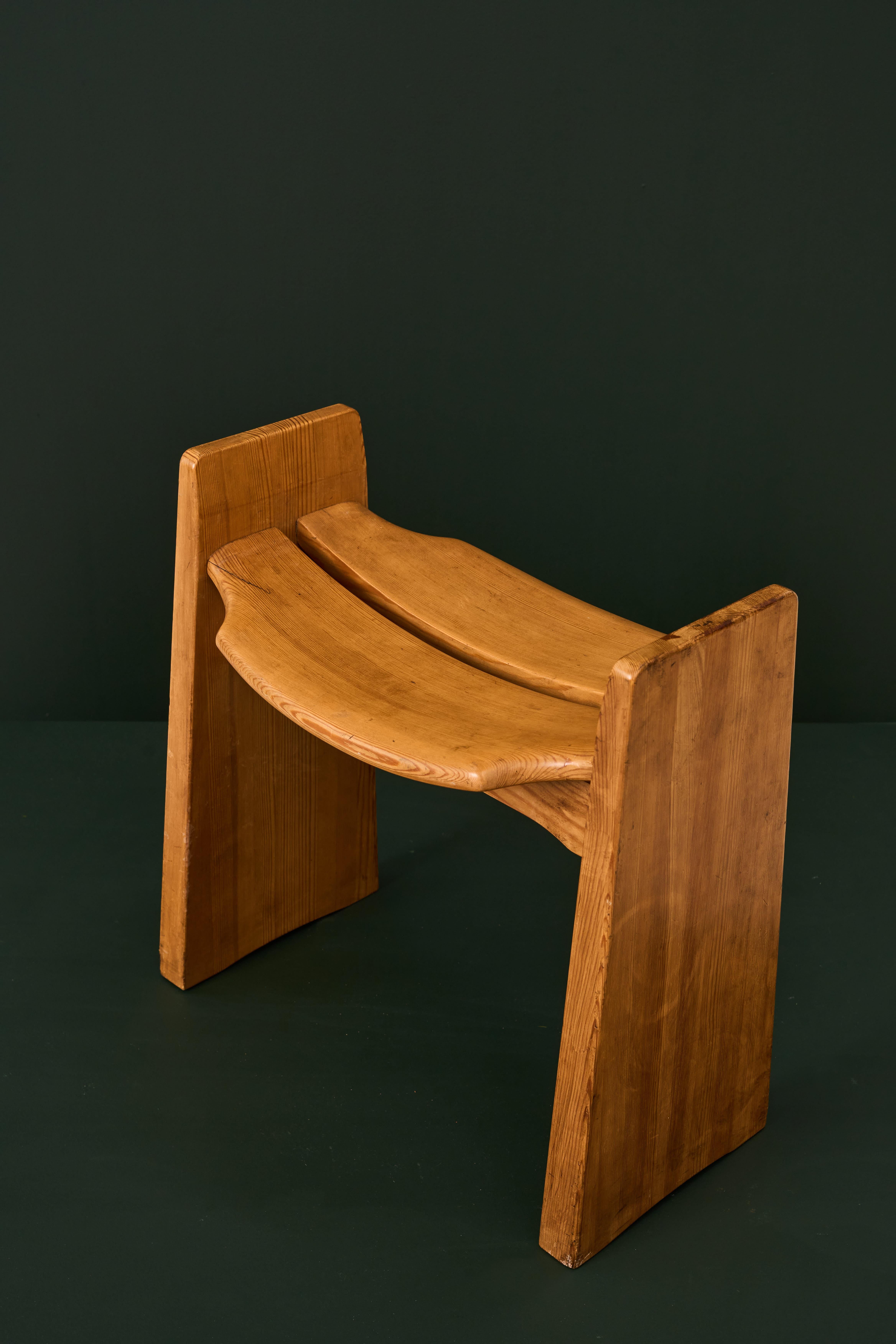 Wood GILBERT MARKLUND «JONTE» pine stool For Sale