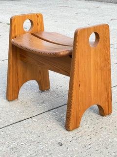 Gilbert Marklund Tabouret en pin Suède vers 1970