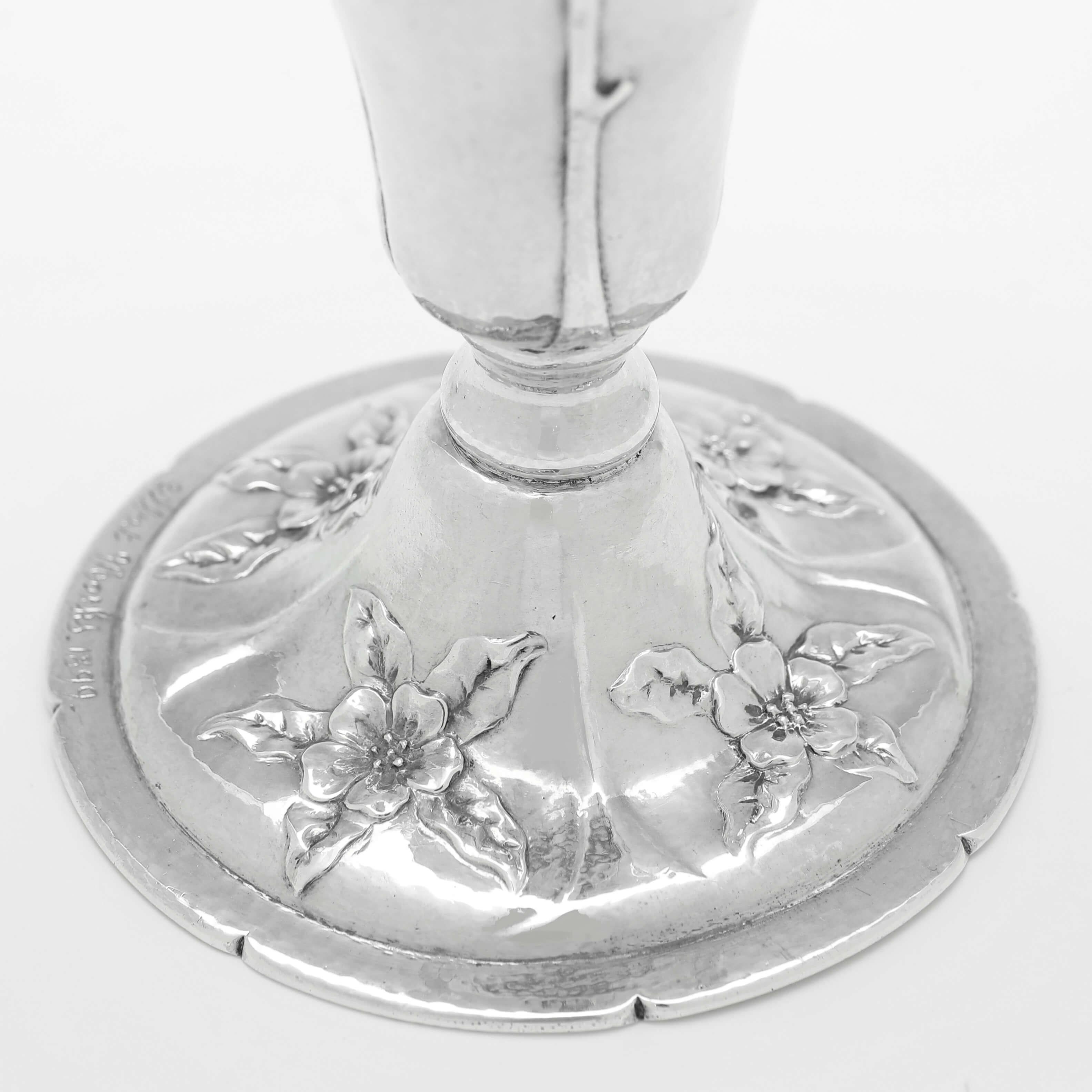 English Gilbert Marks -  Signed Victorian Sterling Silver Sugar Shaker - London 1899
