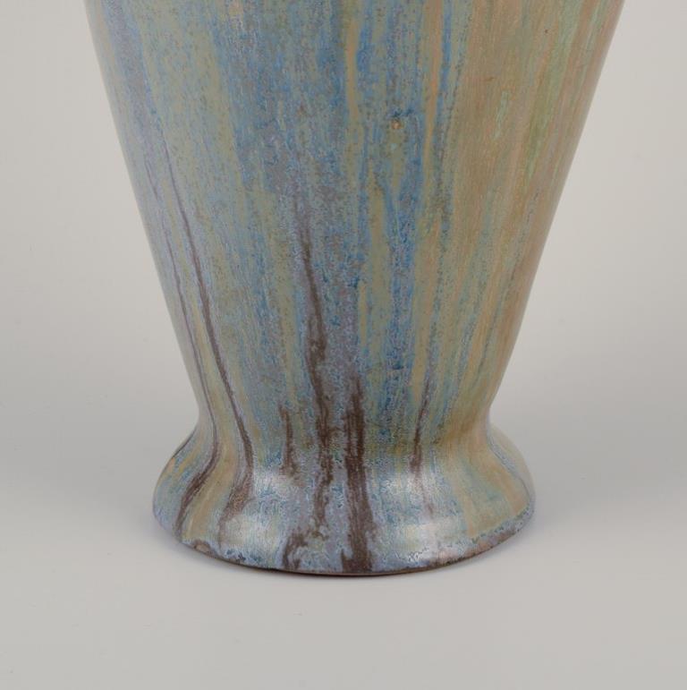 Vernissé Gilbert Méténier, céramiste français. Grand vase impressionnant en céramique avec poignées. en vente