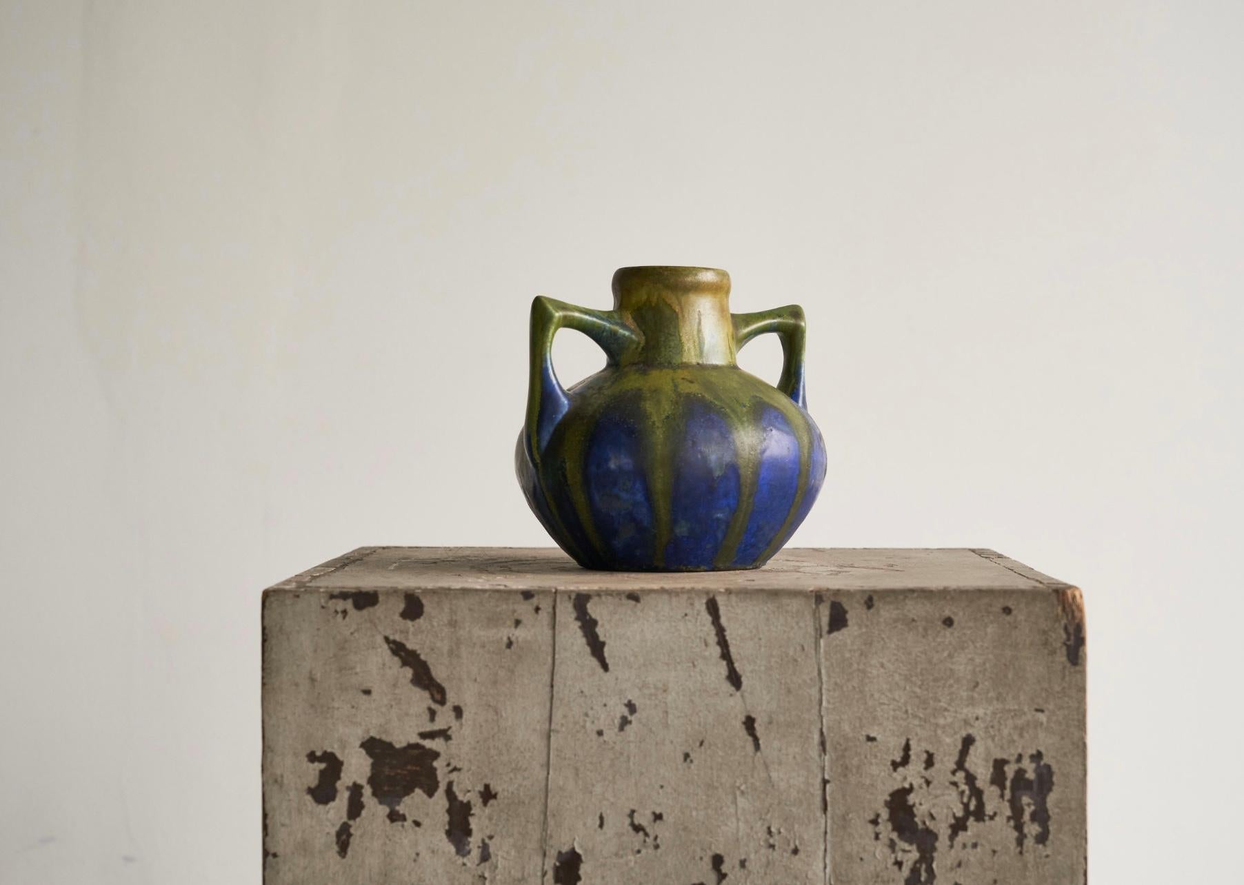 20ième siècle Gilbert Méténier Vase Greene & Greene Greene Studio Pottery, France 1920s