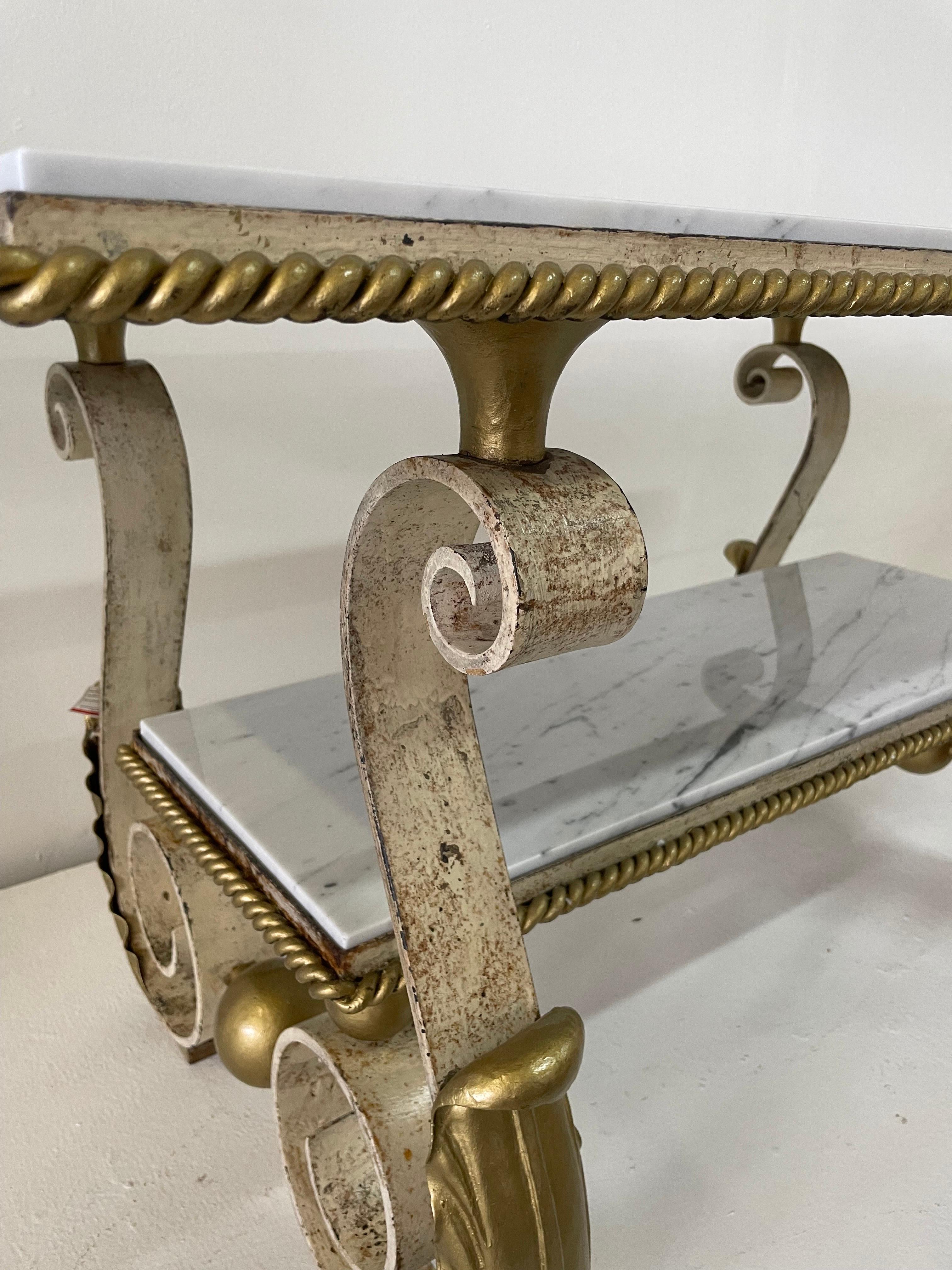 Français Une table en fer forgé dans le style de Gilbert Poillerat, 1940 en vente
