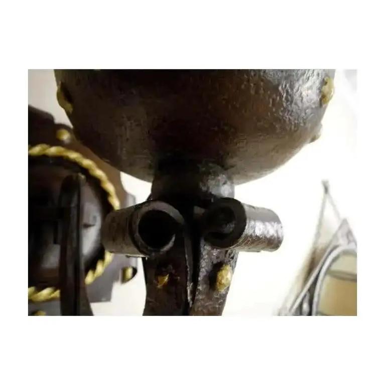 Aplique gótico francés de hierro forjado Gilbert Poillerat, años 40 en Bueno estado para la venta en Saint-Amans-des-Cots, FR