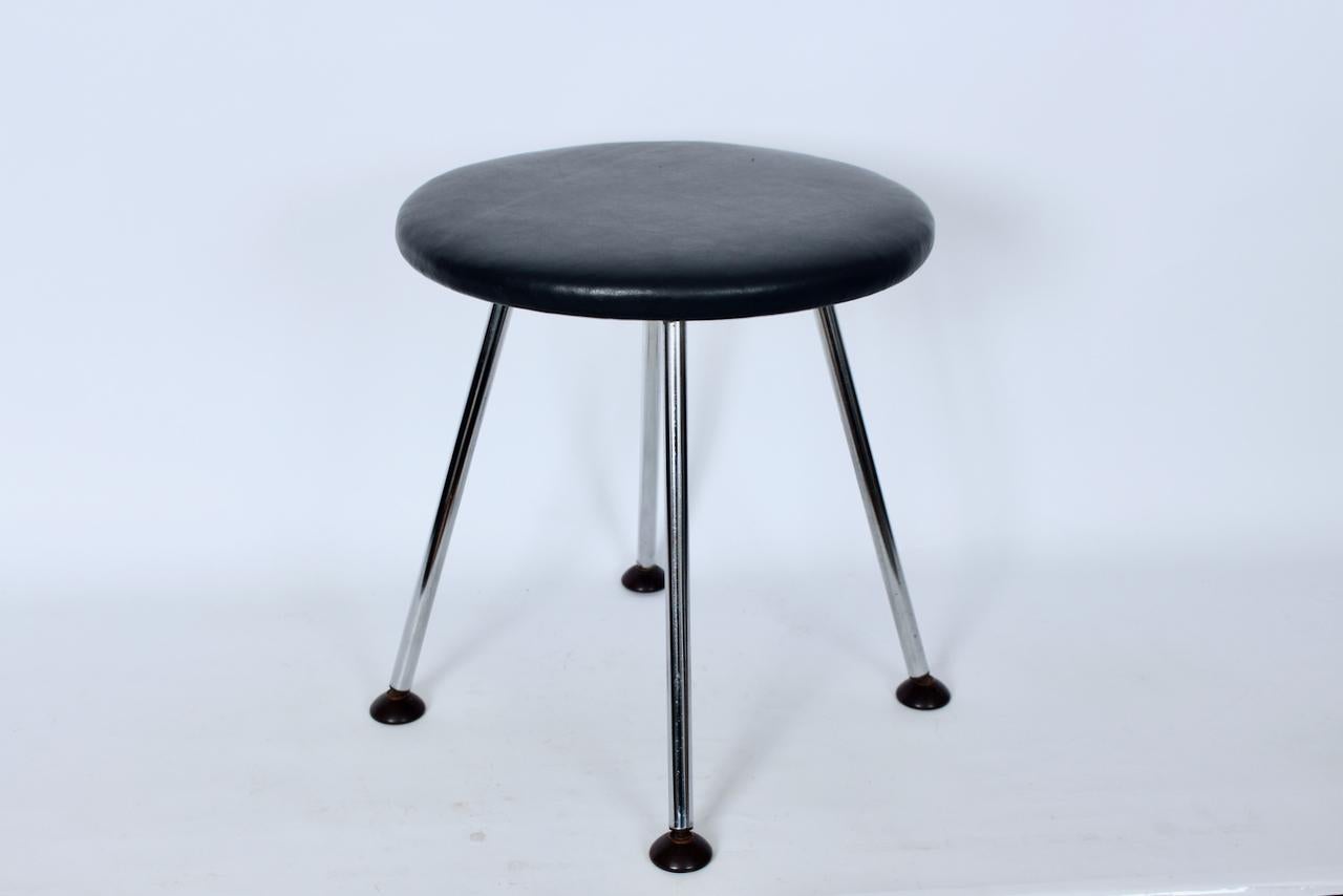 flamingo stool