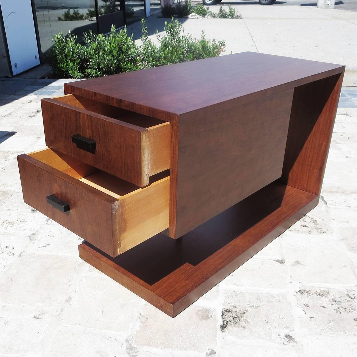 Gilbert Rohde / Herman Miller Refinished 1939 Art Deco End Tables In Excellent Condition In North Hollywood, CA
