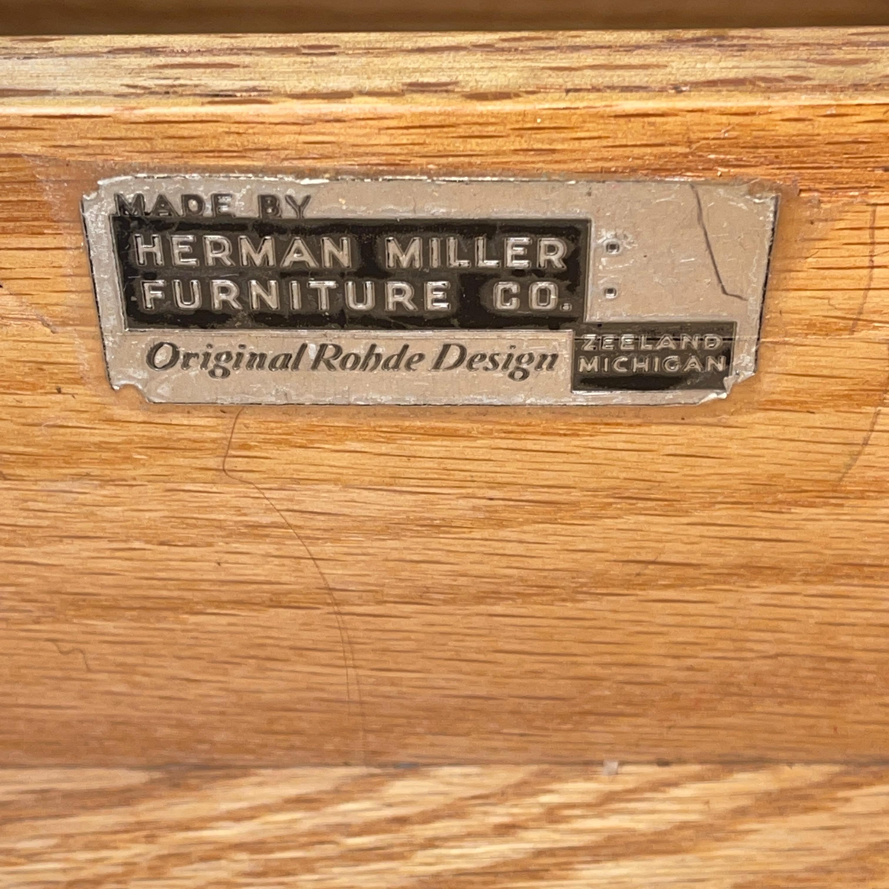 Cassettone Gilbert Rohde 4140 per Herman Miller 3 Disponibile in vendita 2