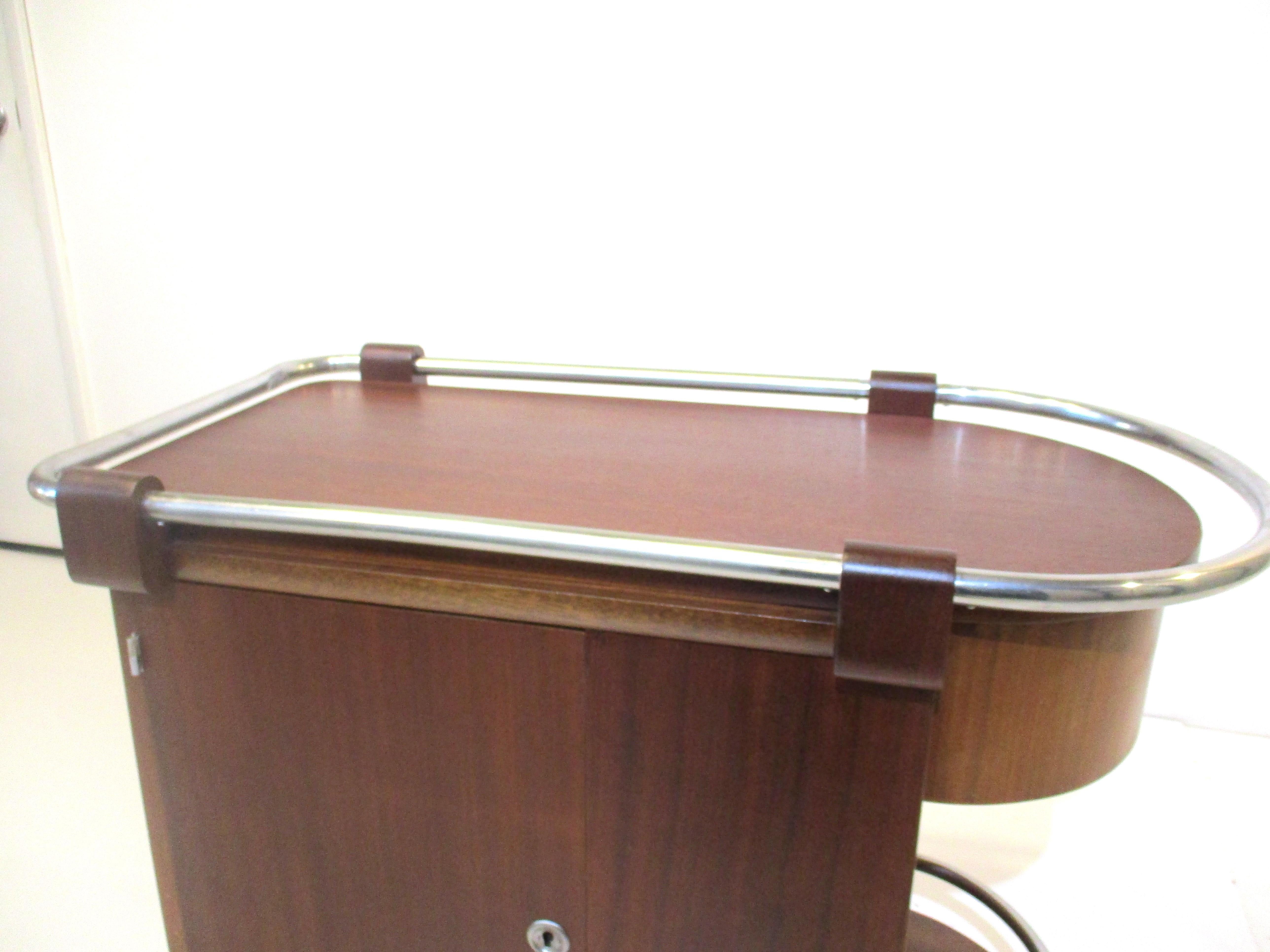 Gilbert Rohde Art Deco Styled Rolling Bar Cart 5