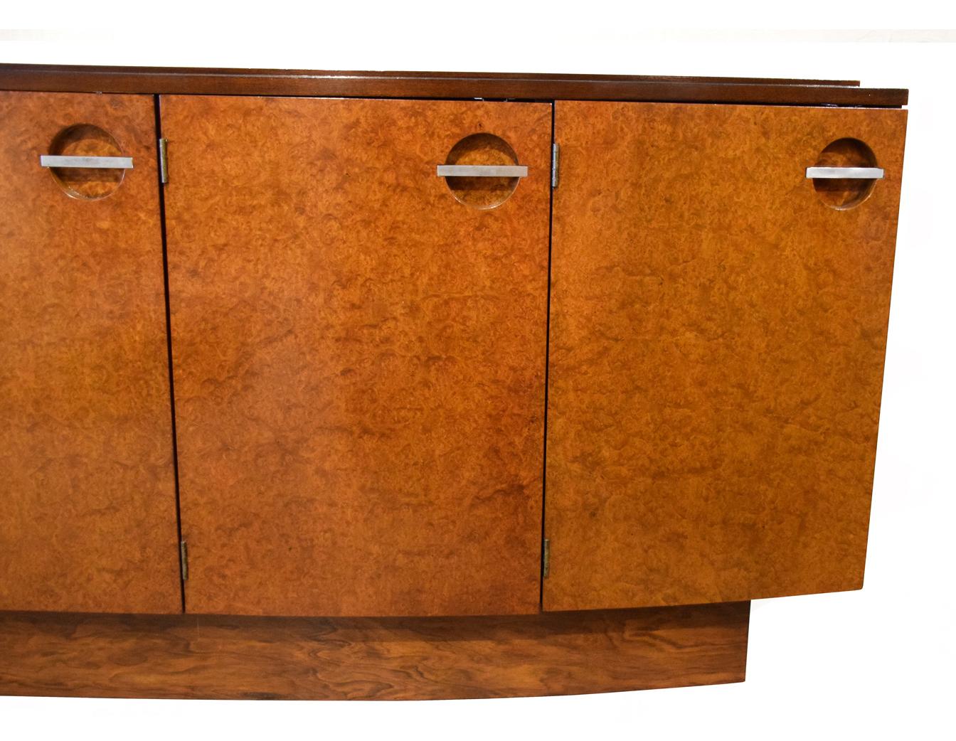 Gilbert Rohde Cabinet /Server for Herman Miller, 1937 In Excellent Condition For Sale In Hudson, NY