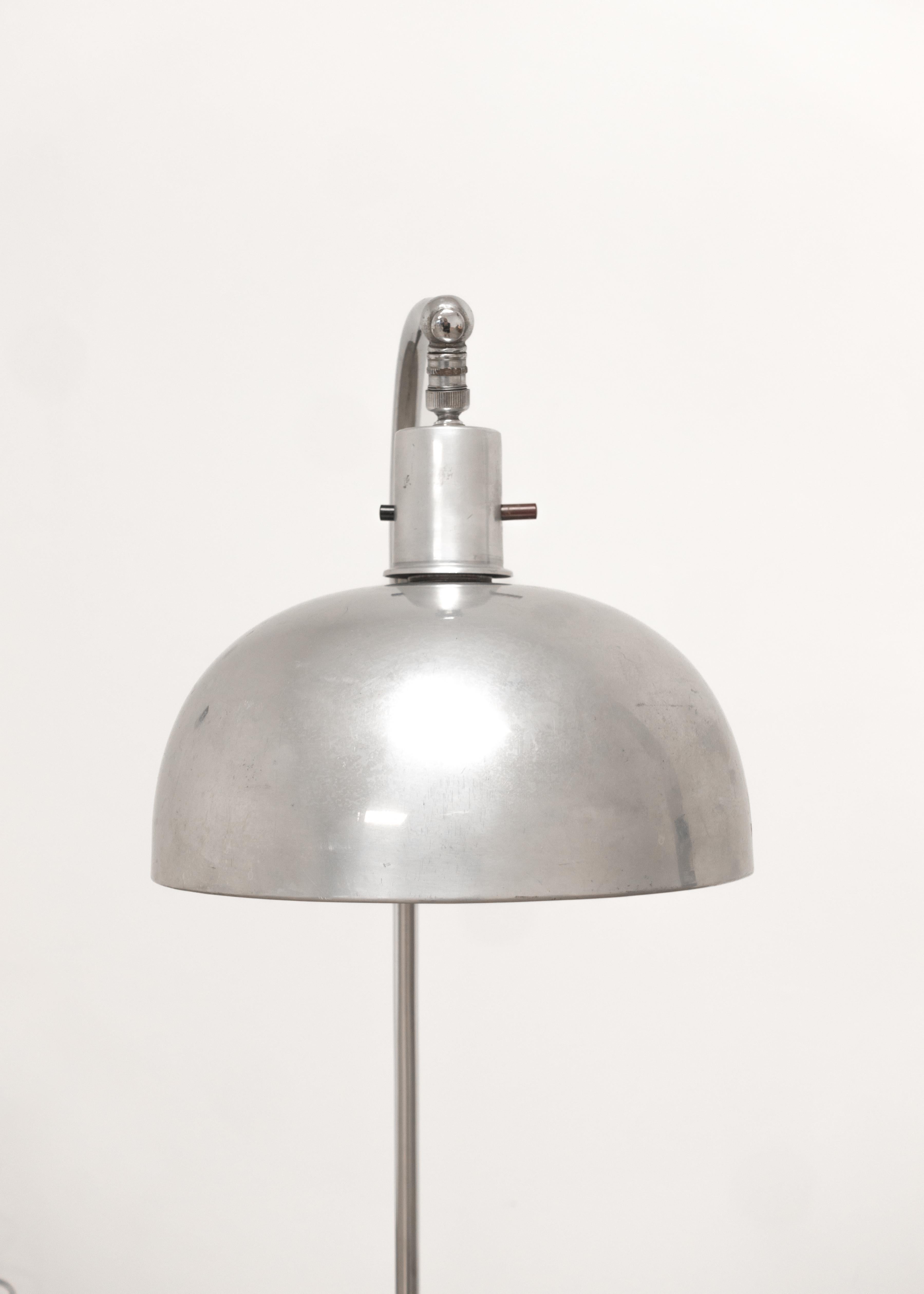 Gilbert Rohde Rare lampadaire par Mutual-Sunset Lamp Manufacturing Company
