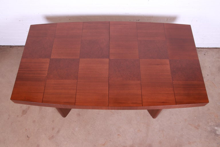 Gilbert Rohde for Herman Miller Art Deco Mahogany and Burl Dining Table, 1930s For Sale 10